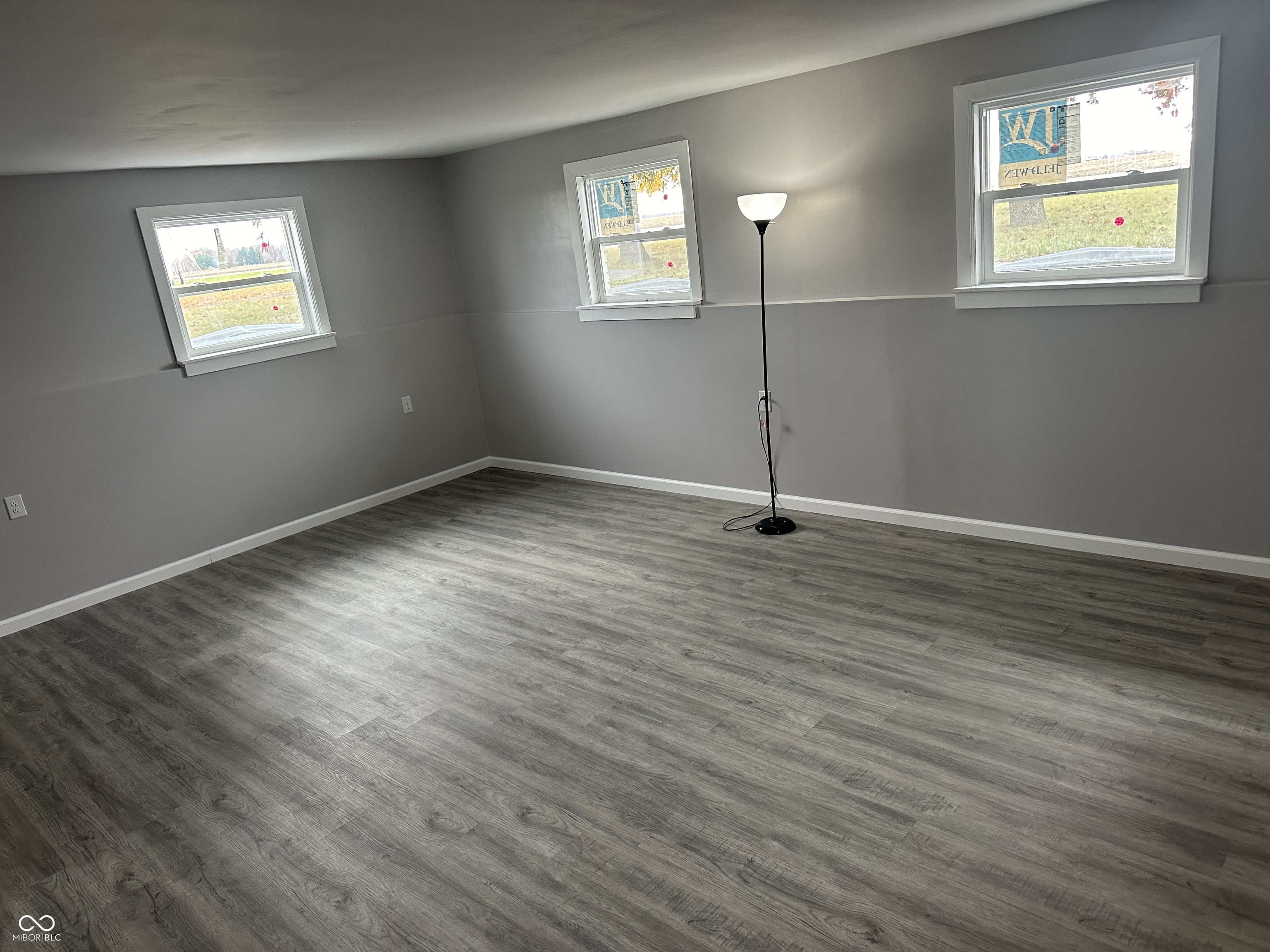 2770 W 38th Street
