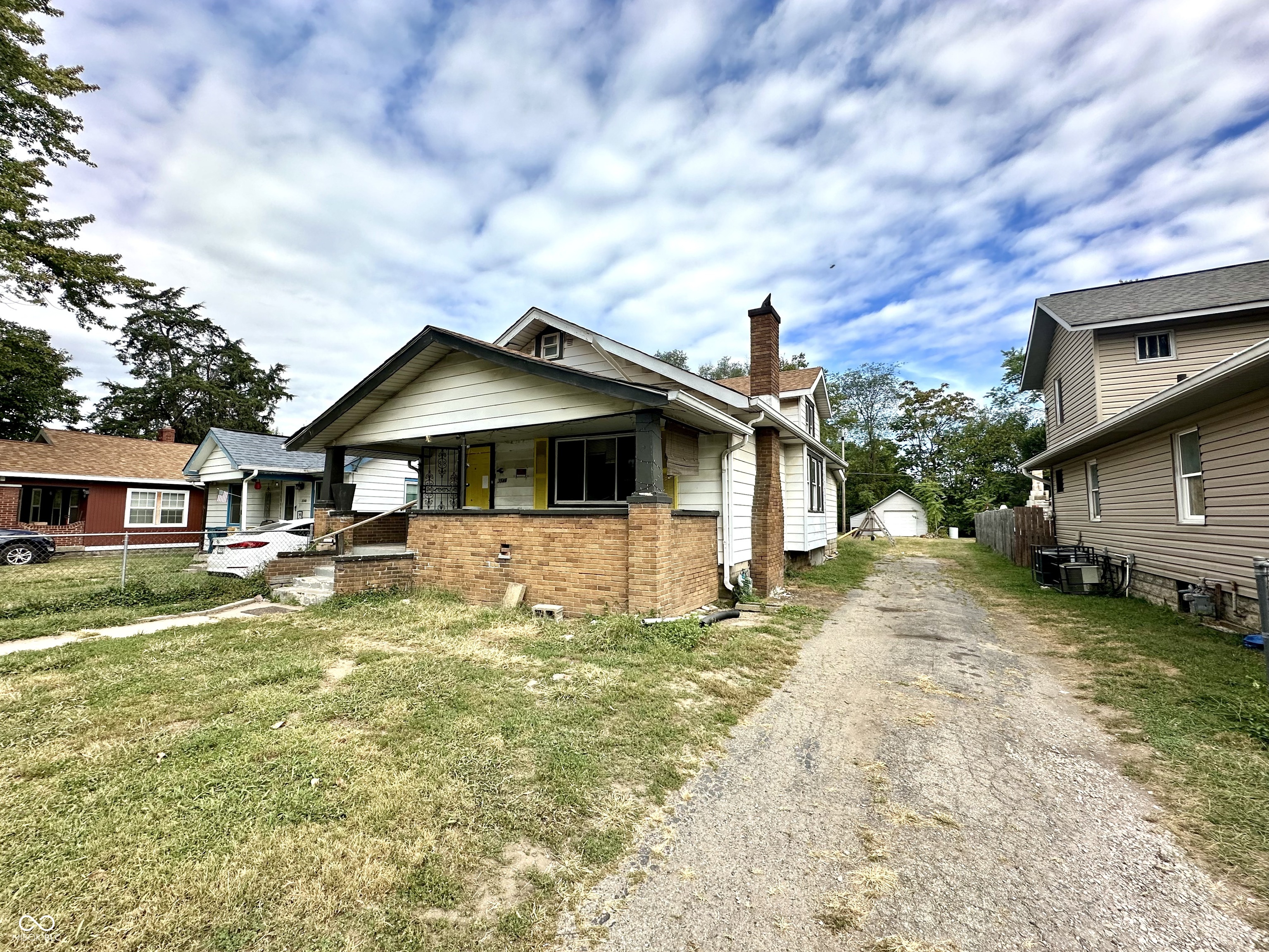 3546 W Gimber Street