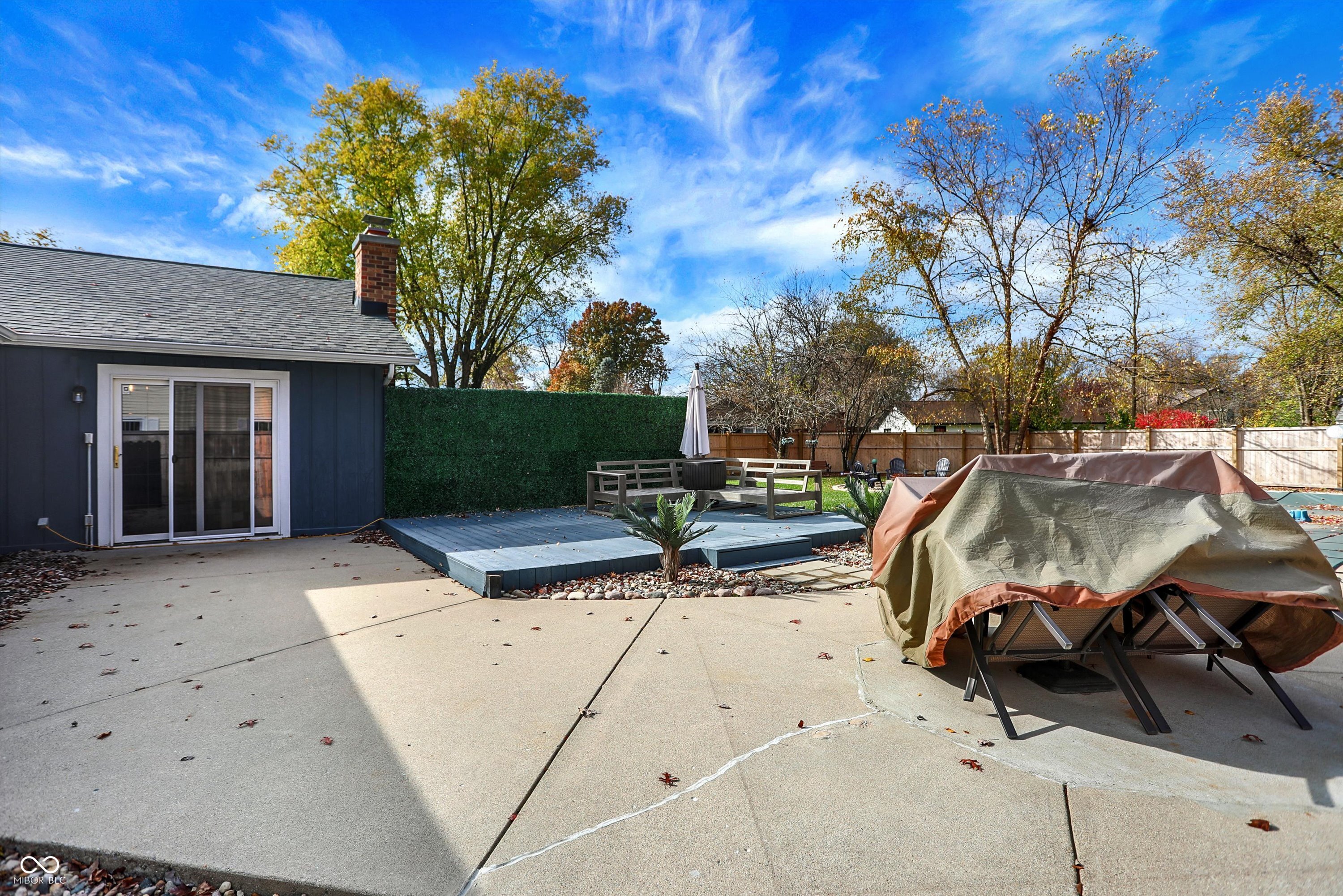8724 Gunpowder Drive N