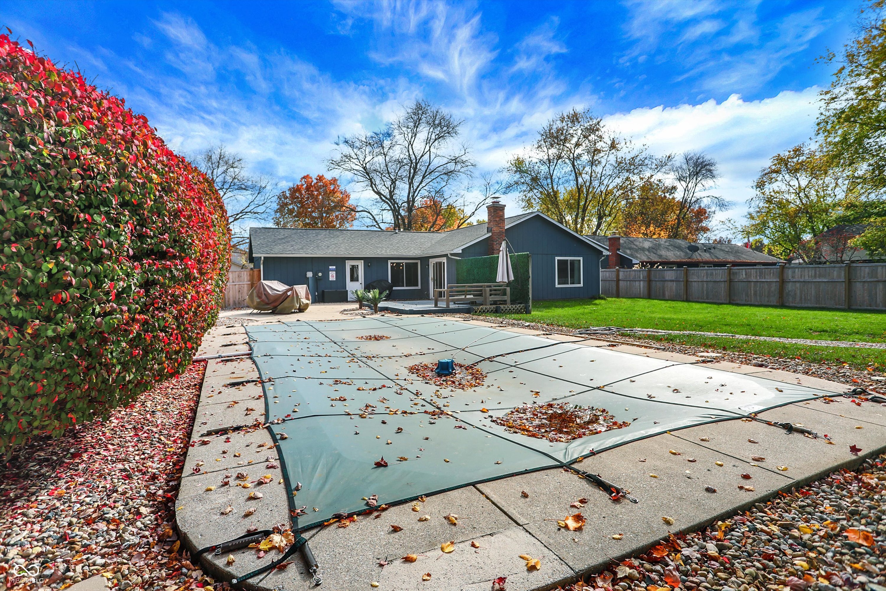 8724 Gunpowder Drive N