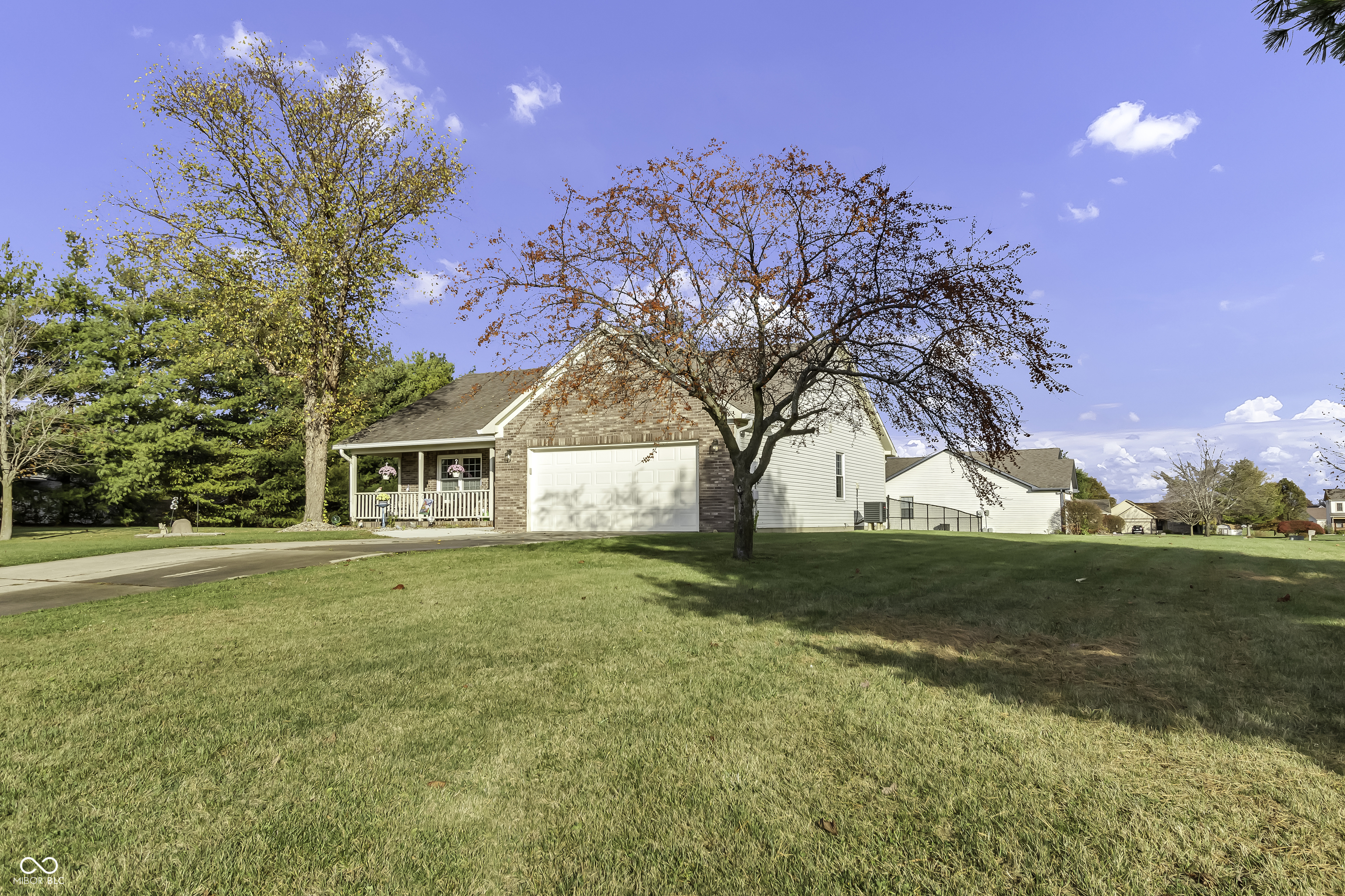4747 N Mill Court