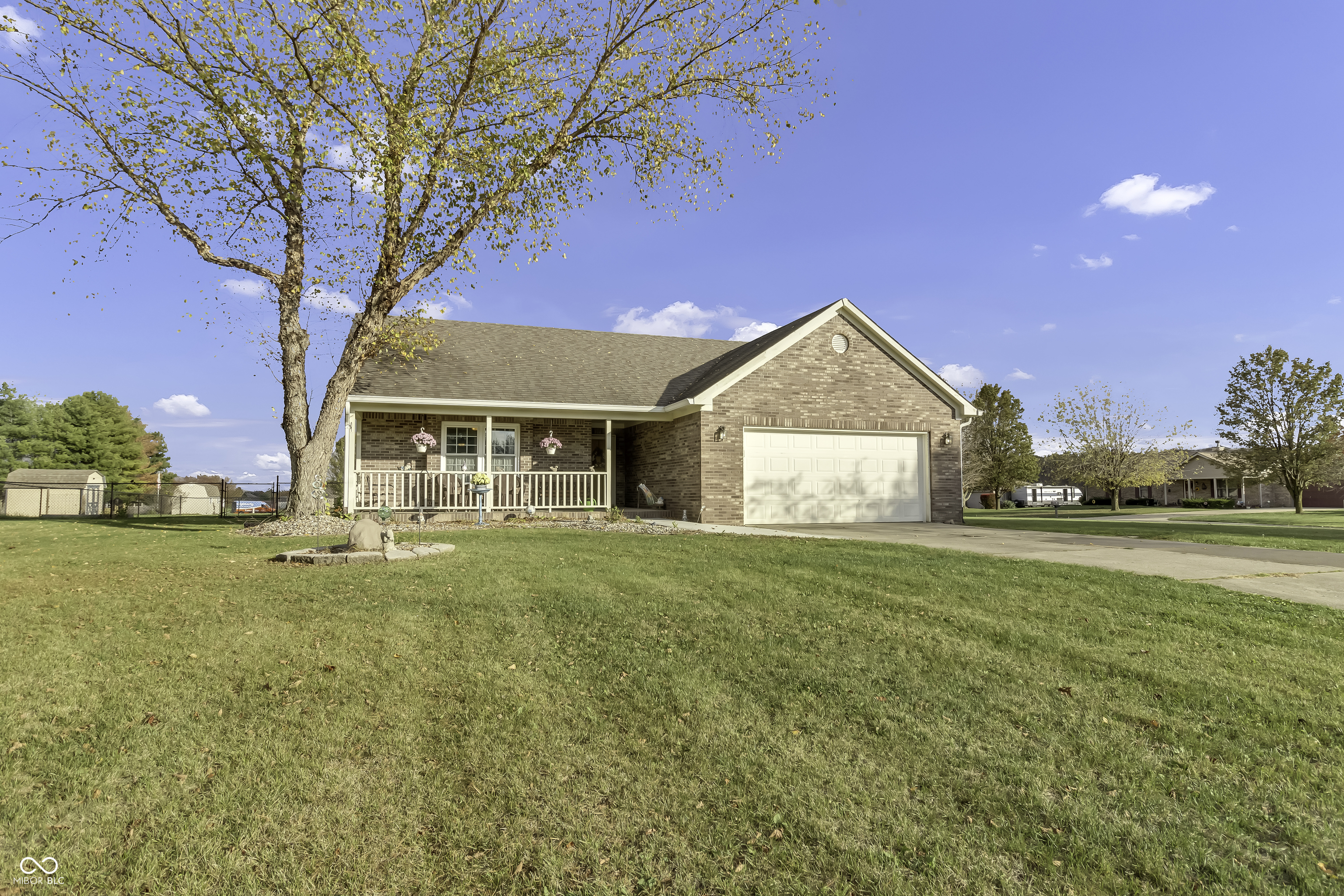4747 N Mill Court