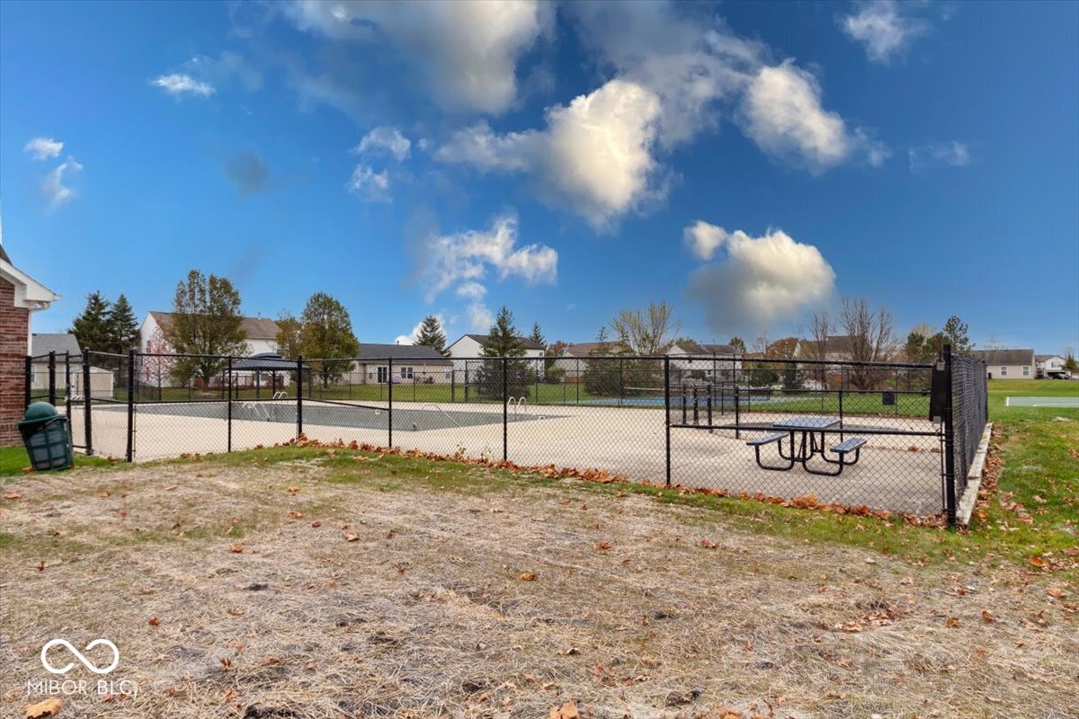 1364 Fall Ridge Drive