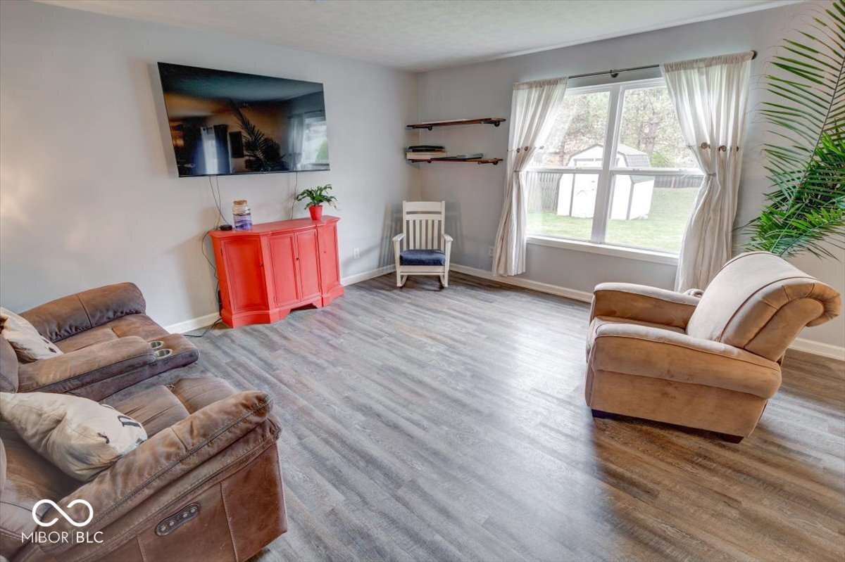 1364 Fall Ridge Drive