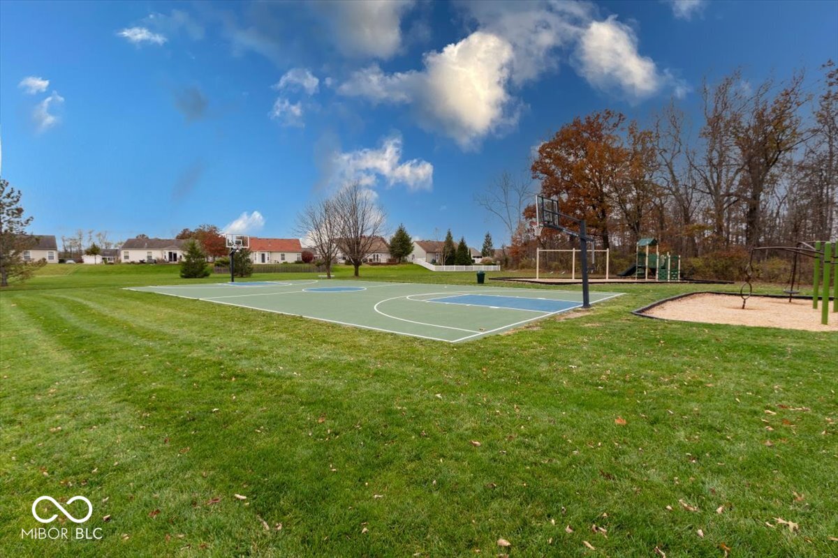 1364 Fall Ridge Drive
