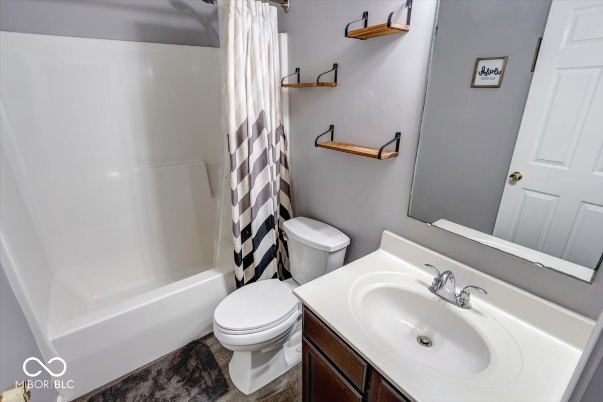 1364 Fall Ridge Drive