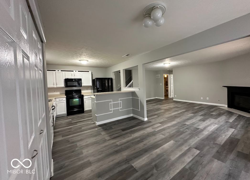 2342 Bluewood Way