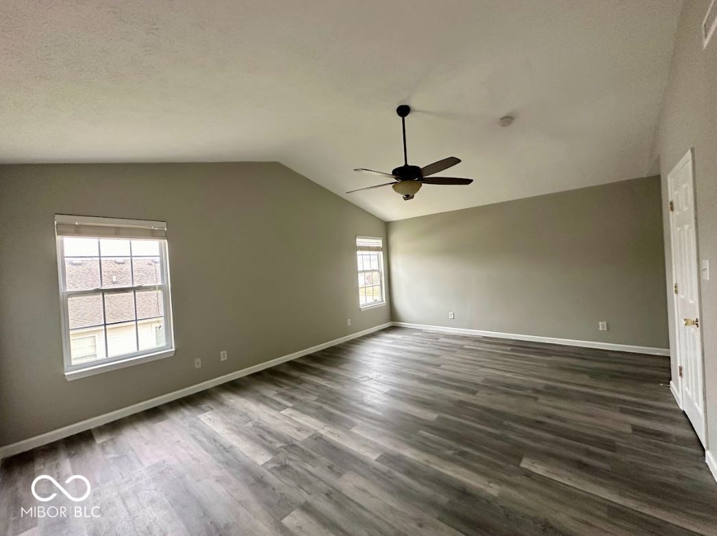 2342 Bluewood Way
