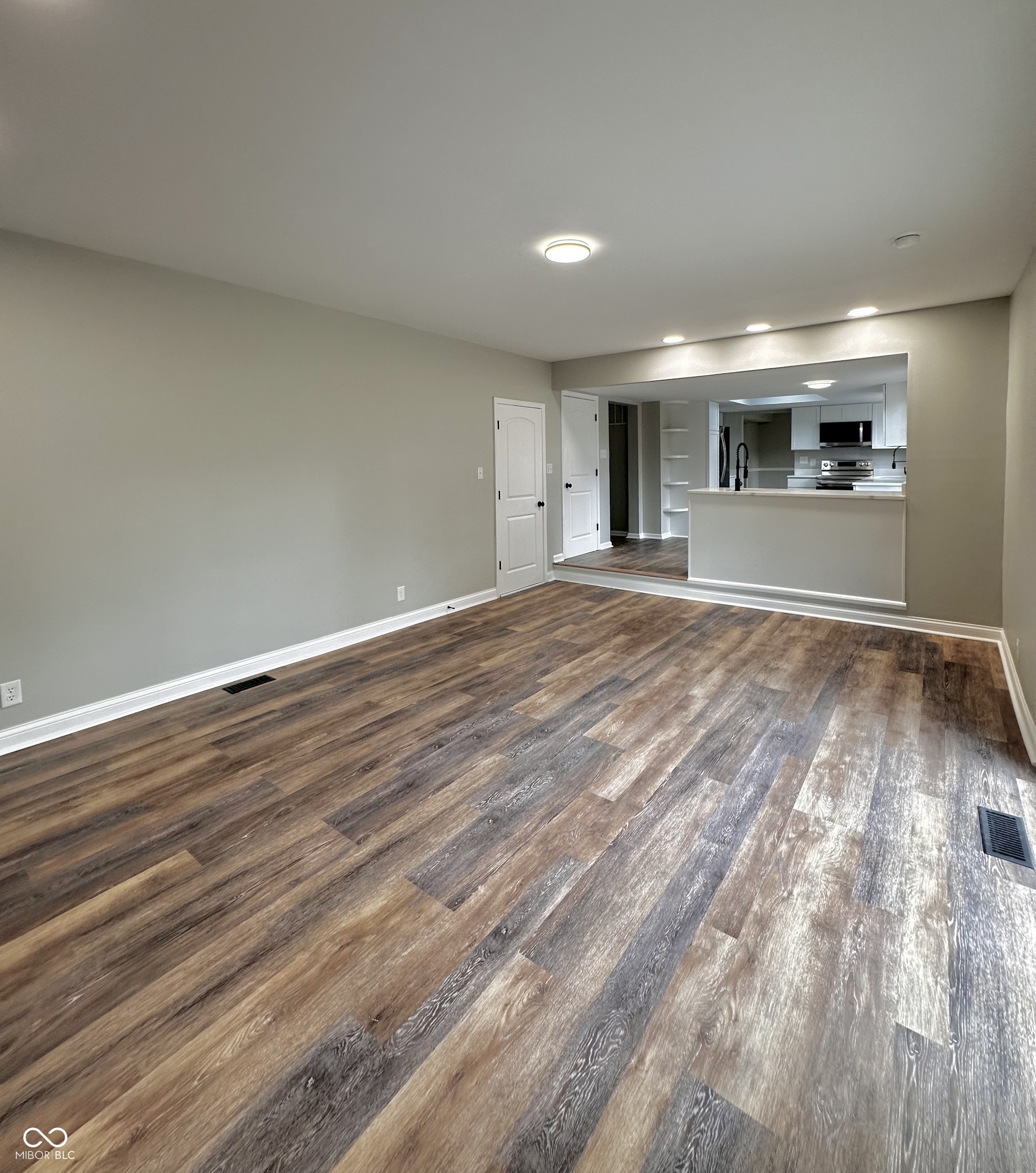3270 Acacia Drive