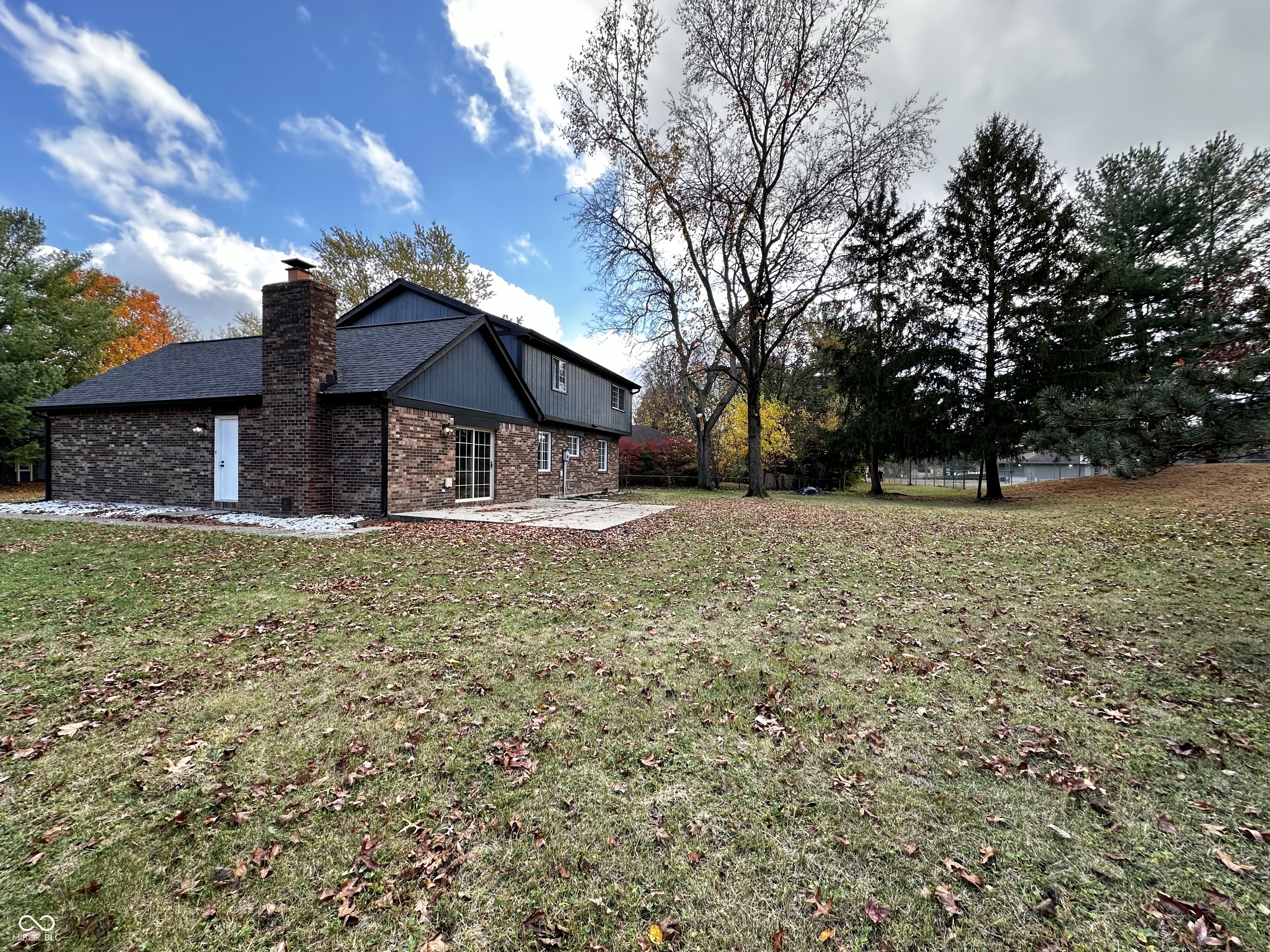 3270 Acacia Drive