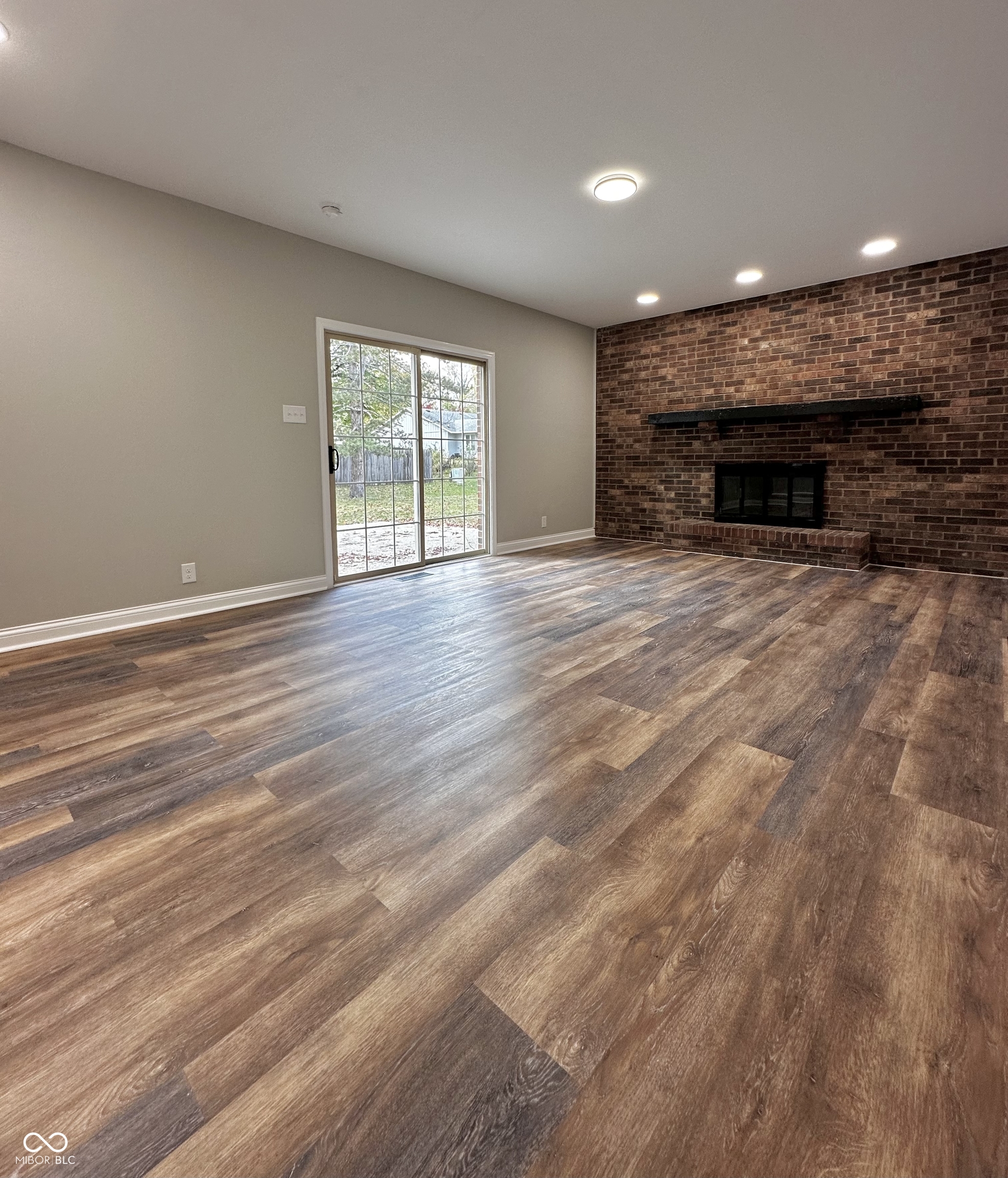 3270 Acacia Drive