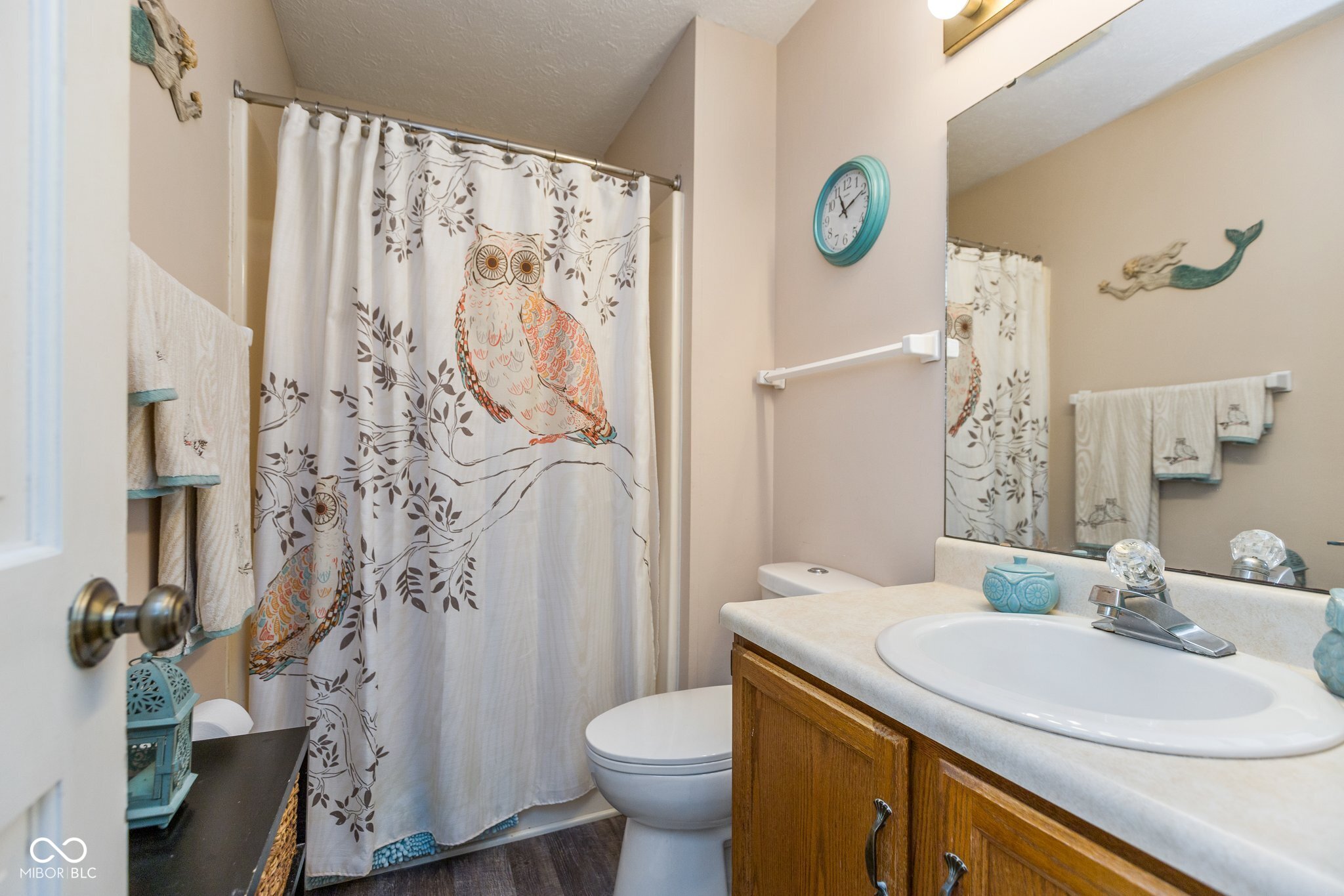 639 Debra Lane