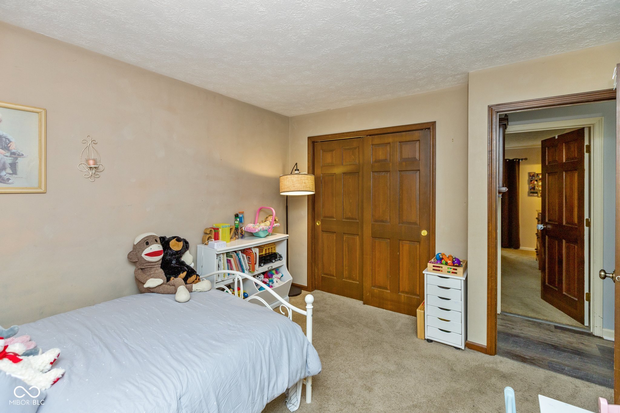 639 Debra Lane