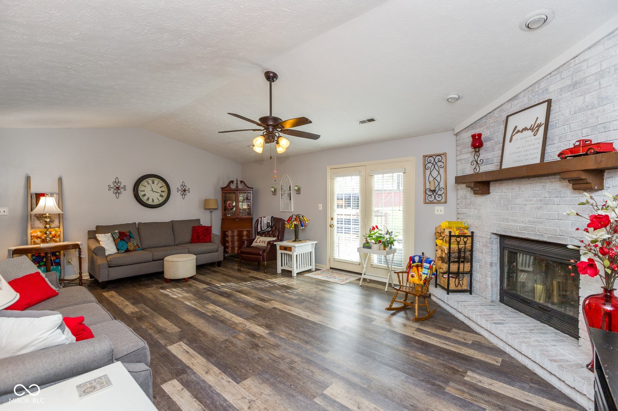 639 Debra Lane