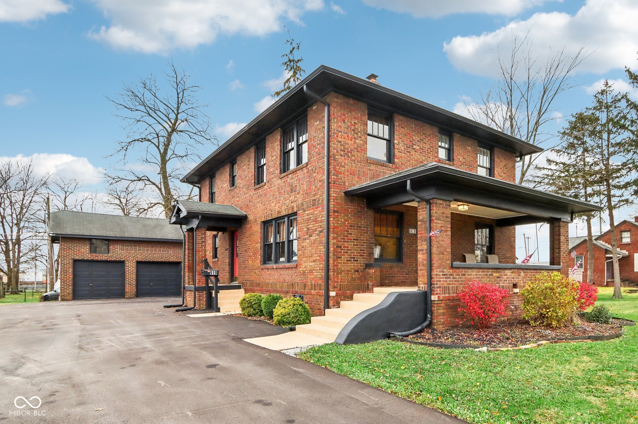919 W Main Street