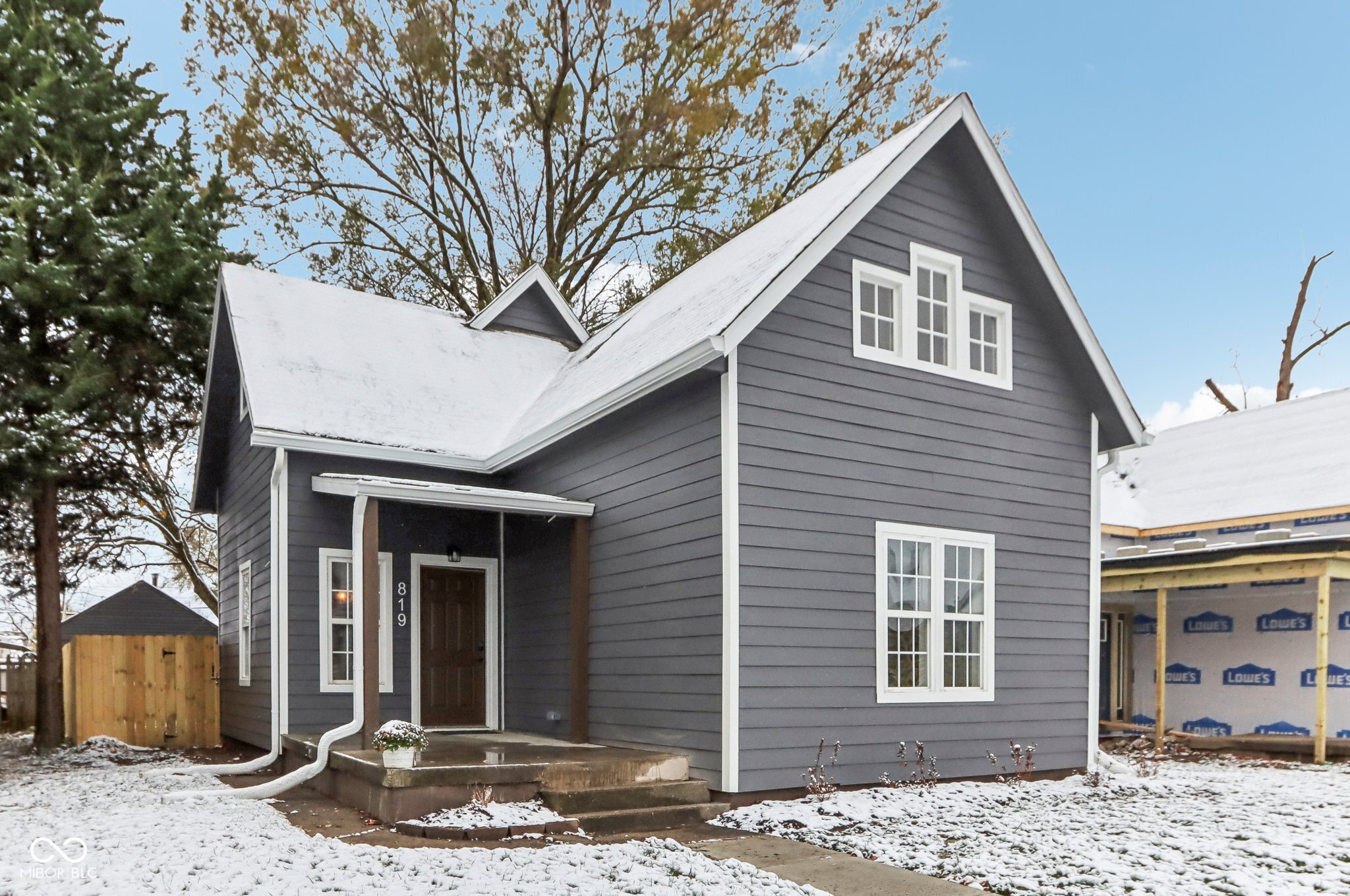 819 Cottage Avenue