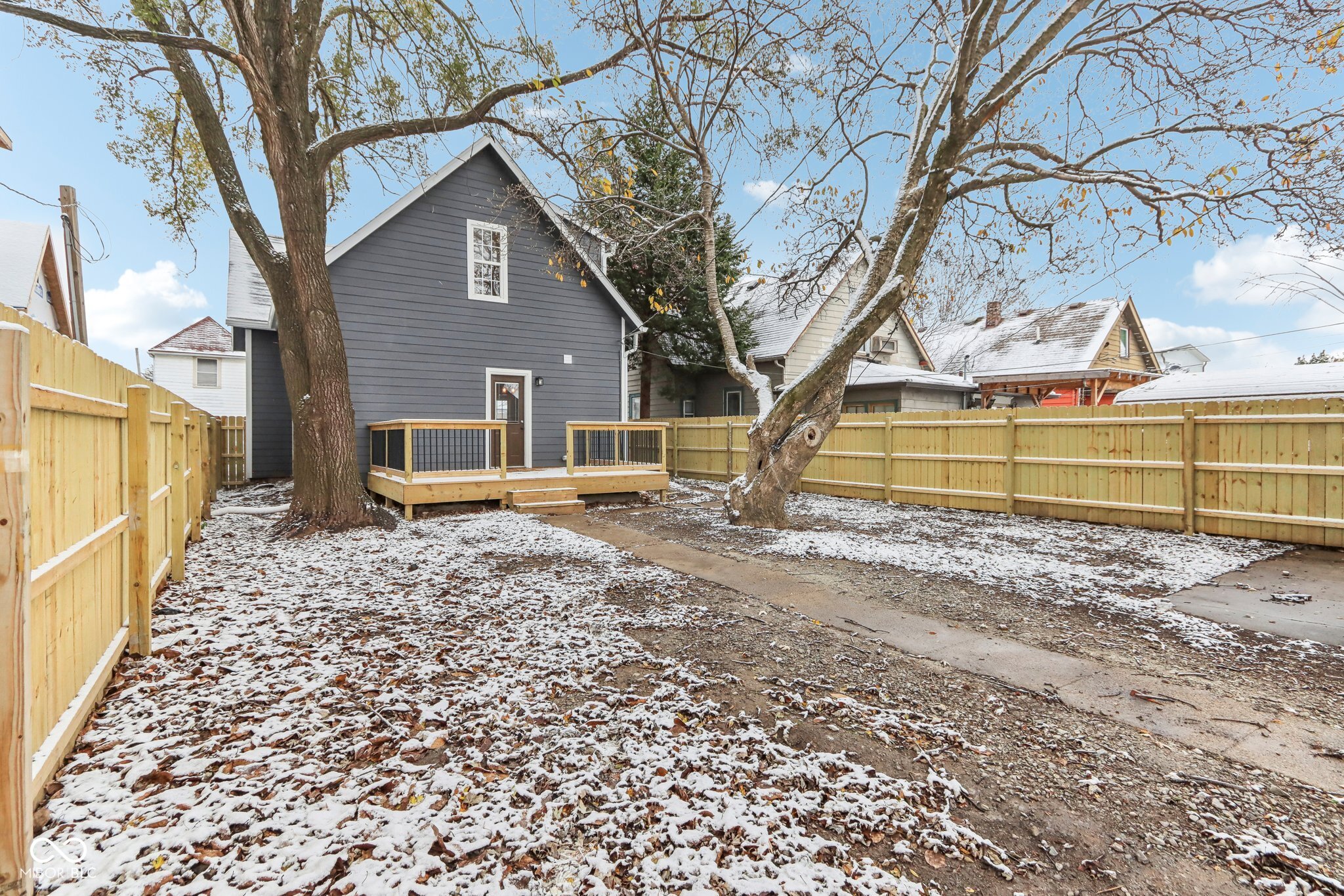 819 Cottage Avenue