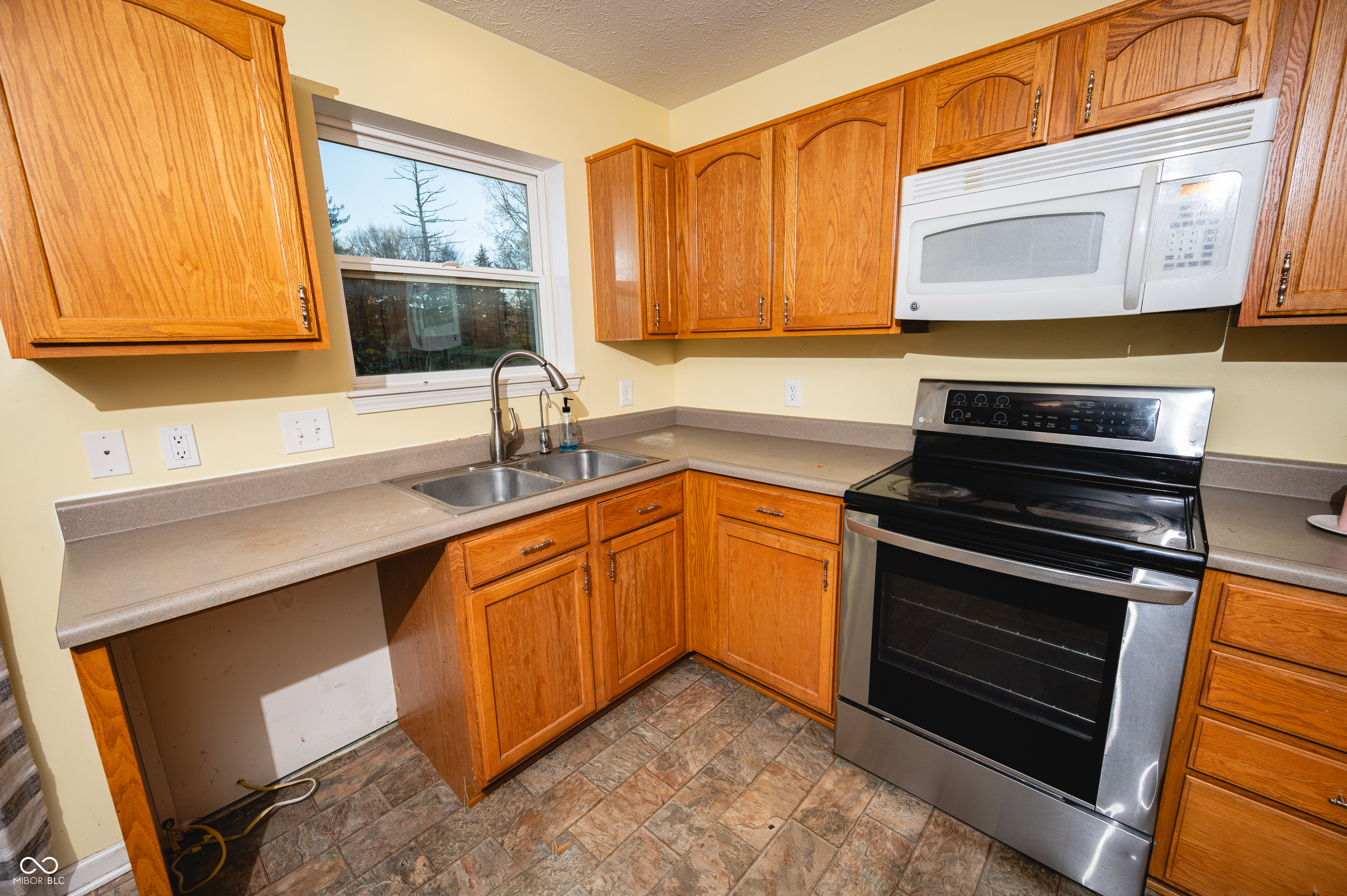 3407 Talavera Drive