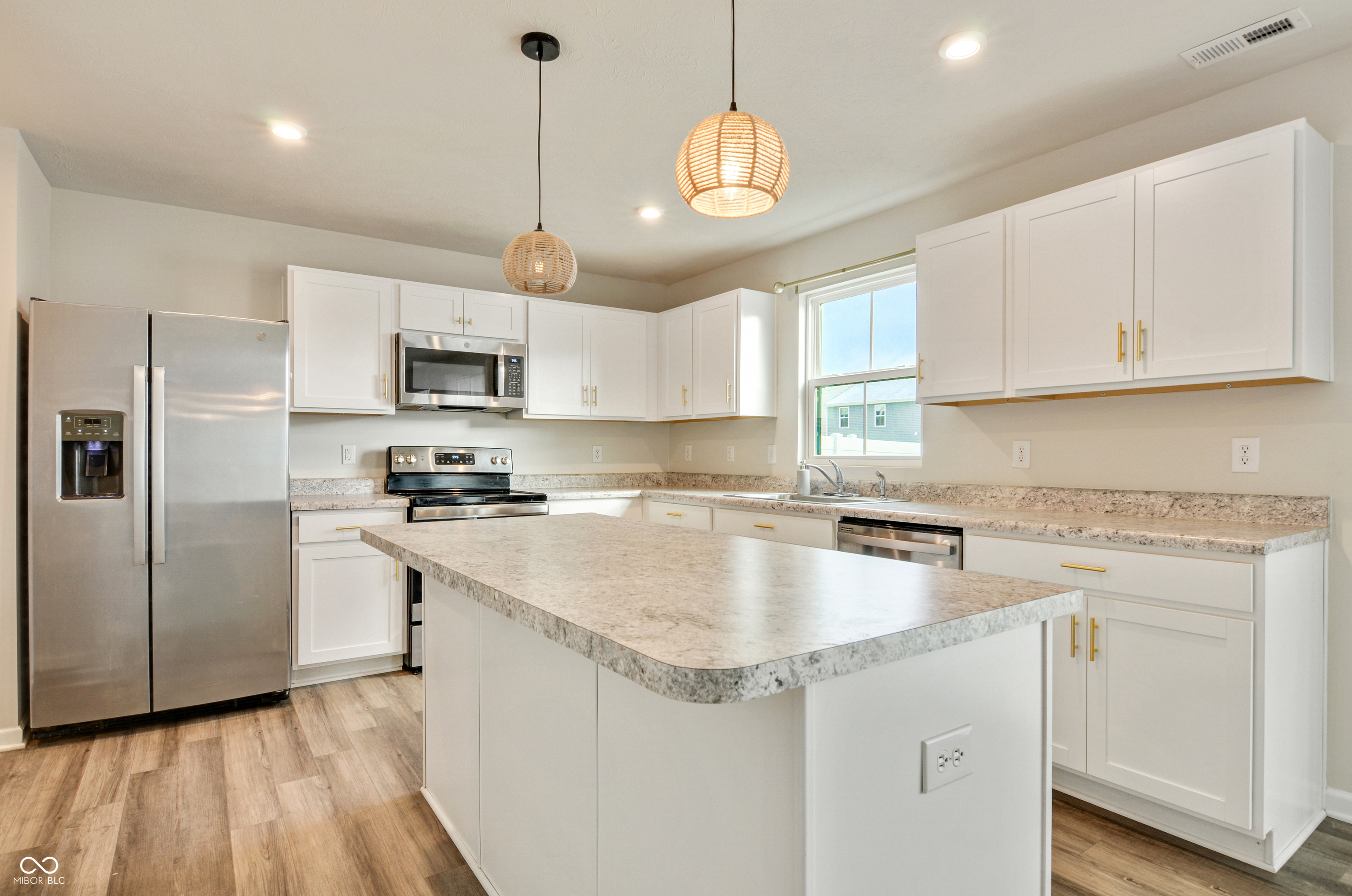 13819 N Tiosa Lane