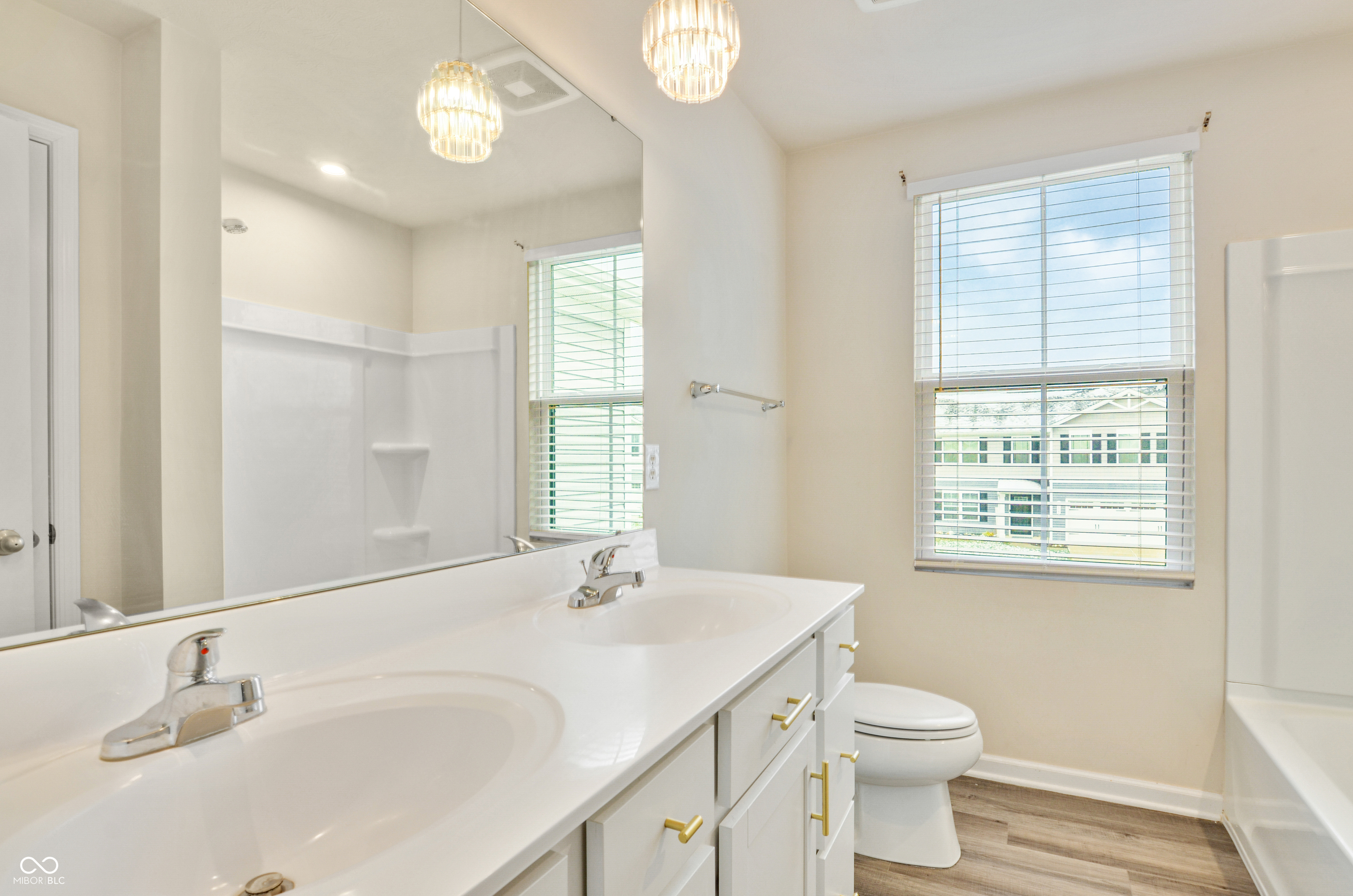 13819 N Tiosa Lane