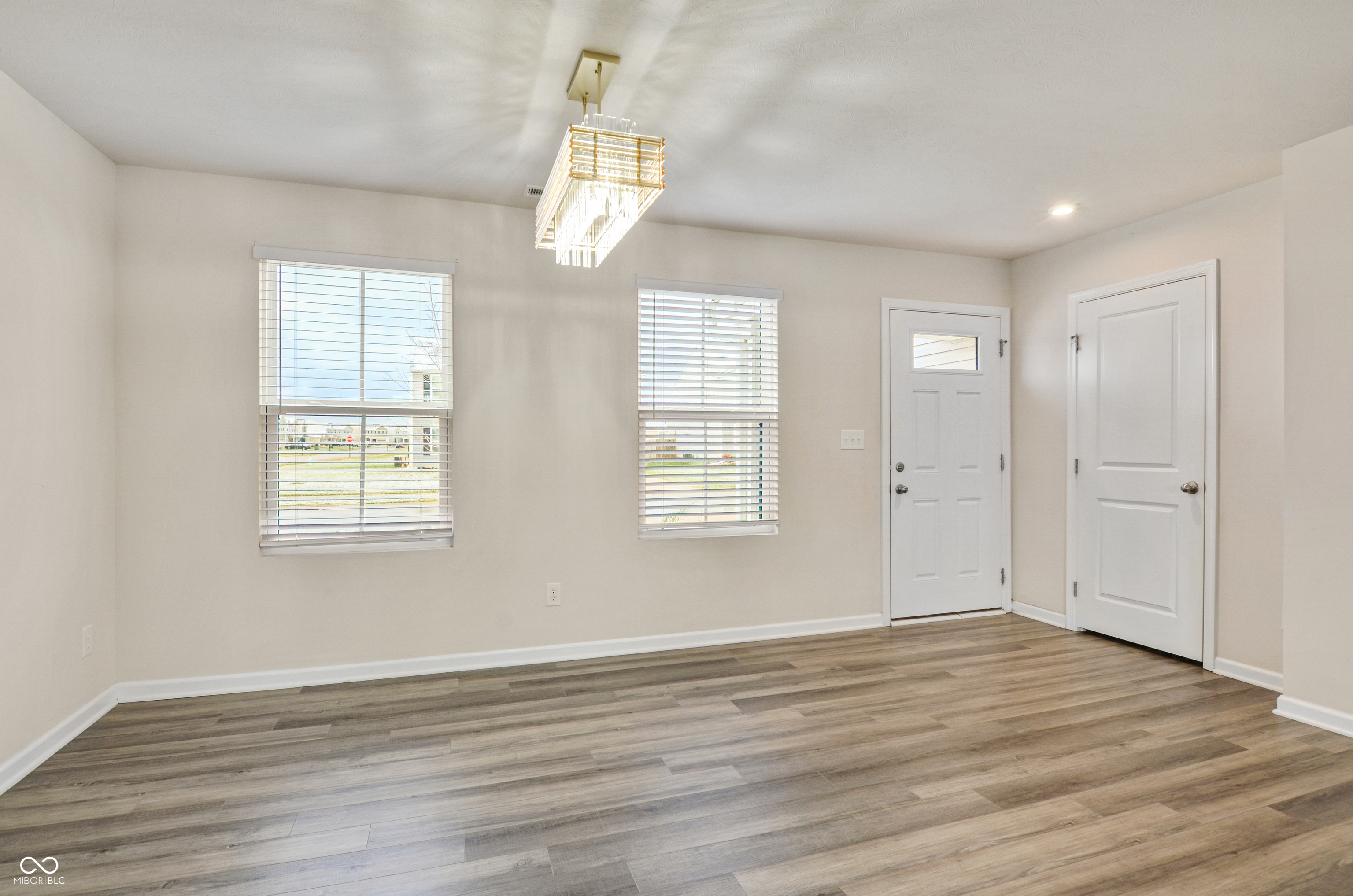 13819 N Tiosa Lane