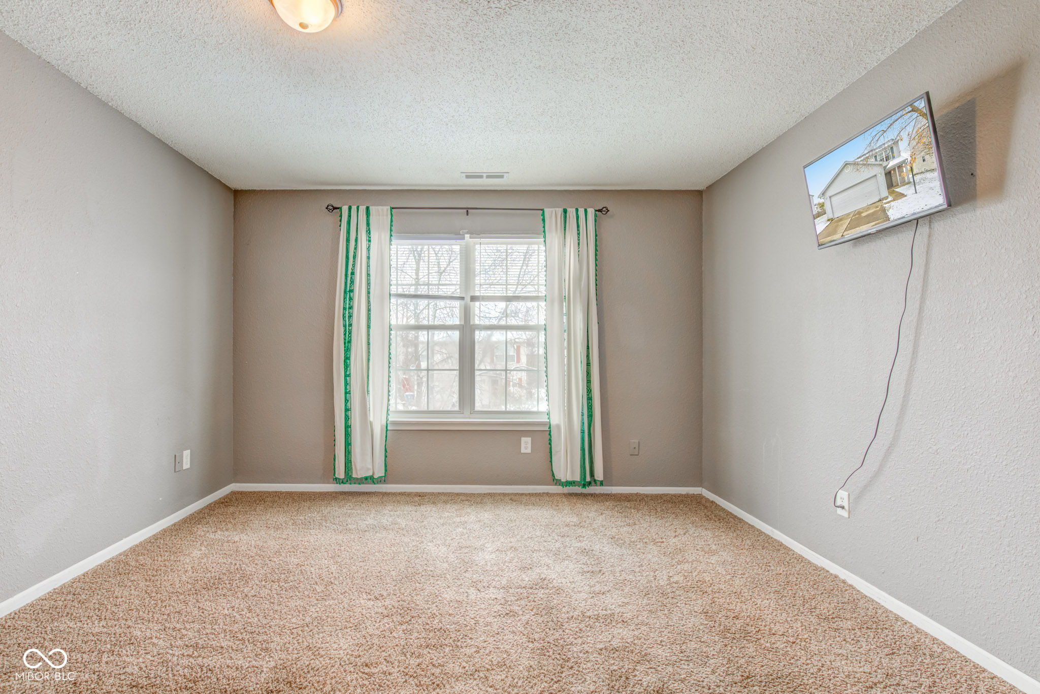 4060 Orchard Valley Boulevard