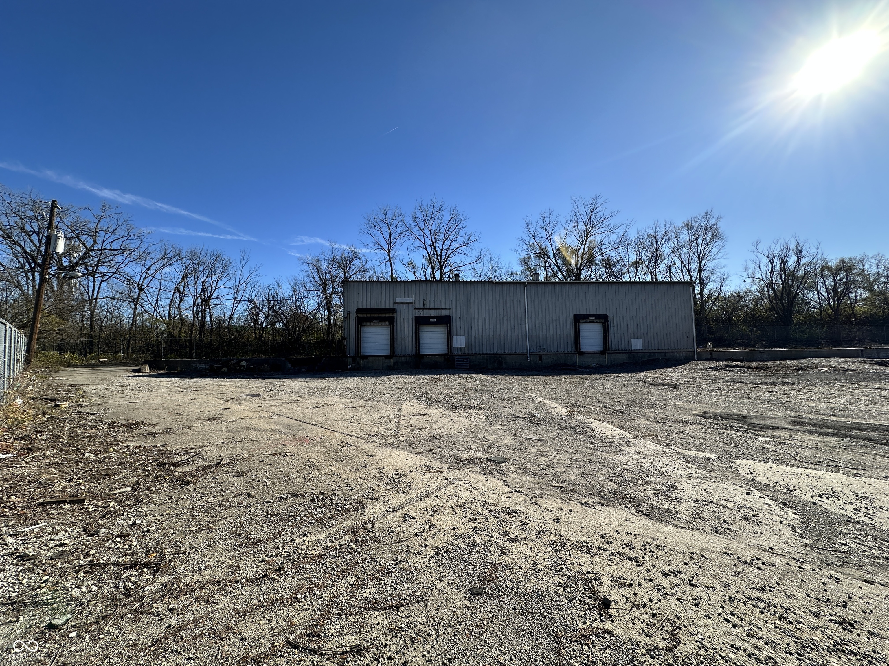 3601 E 9th Street