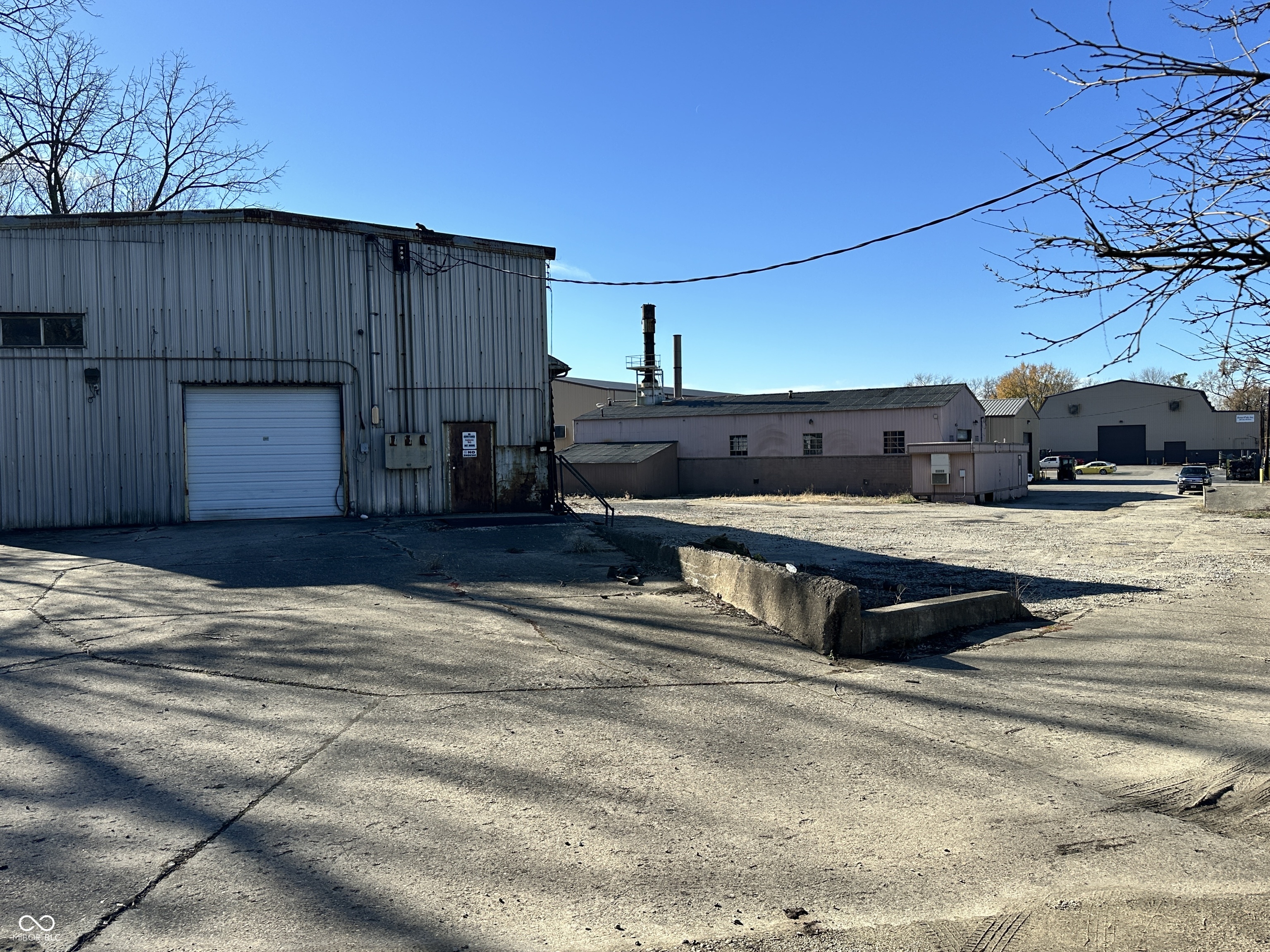 3601 E 9th Street