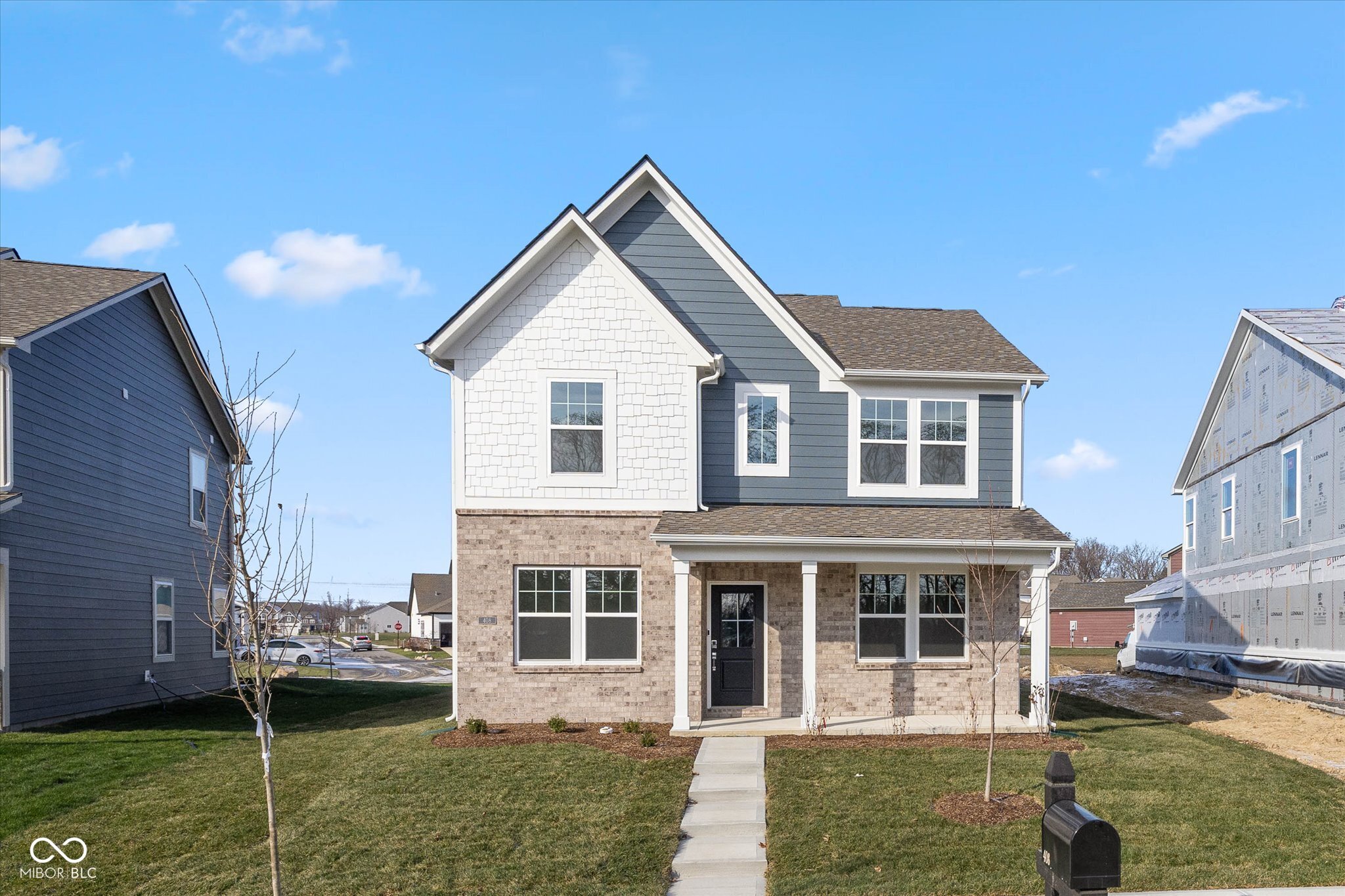 408 Lincoln Circle West