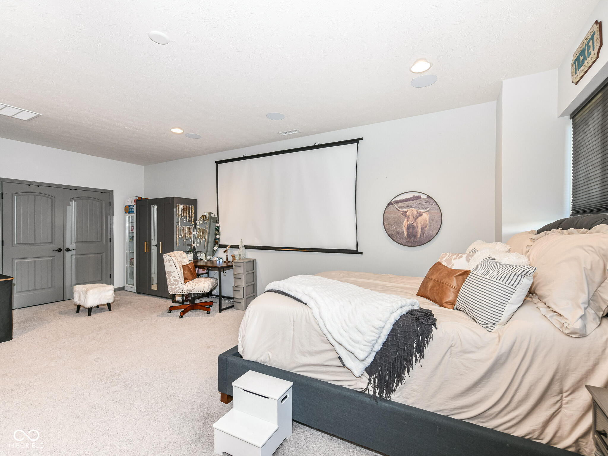 10965 Towpath Court