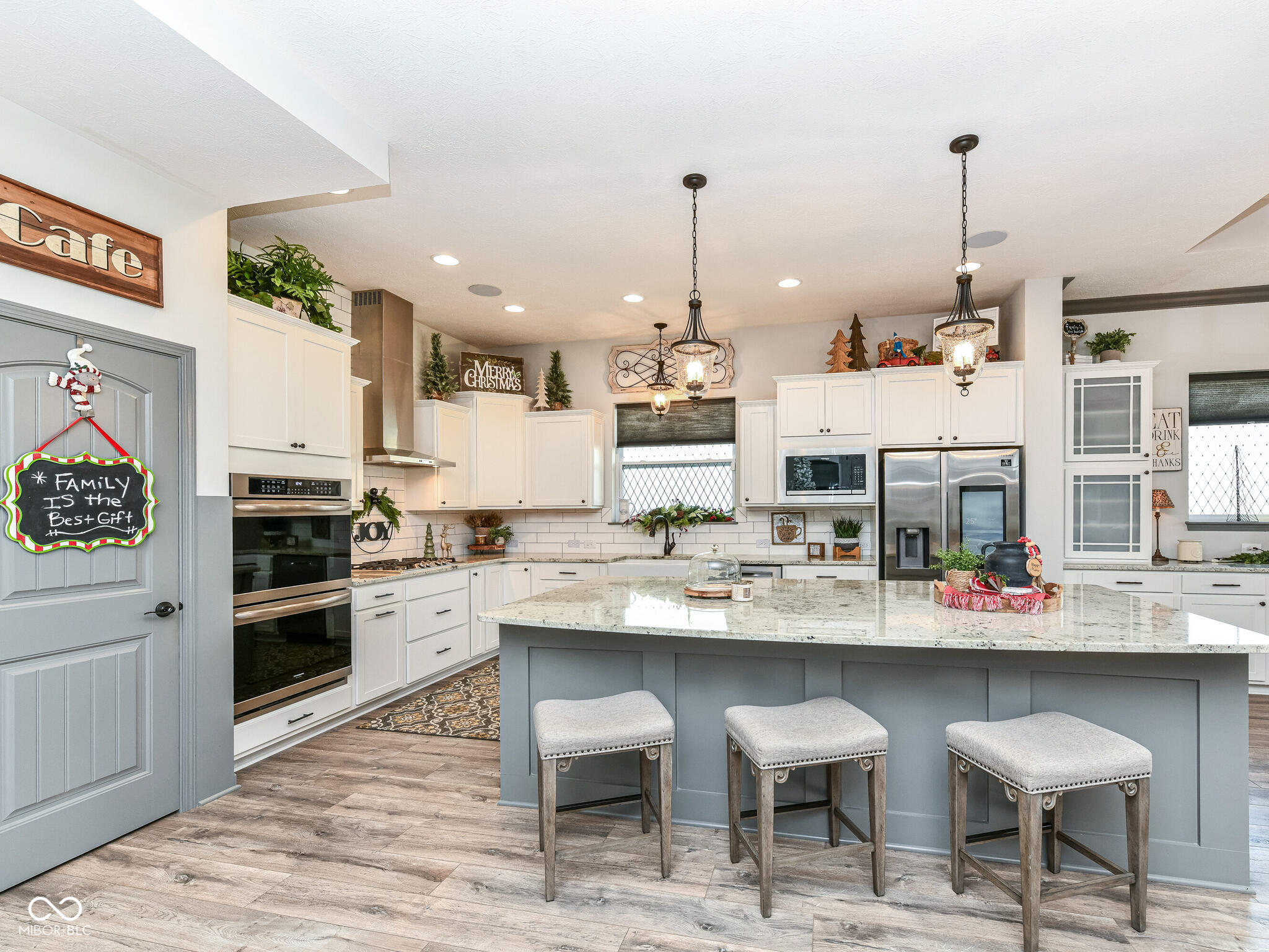 10965 Towpath Court