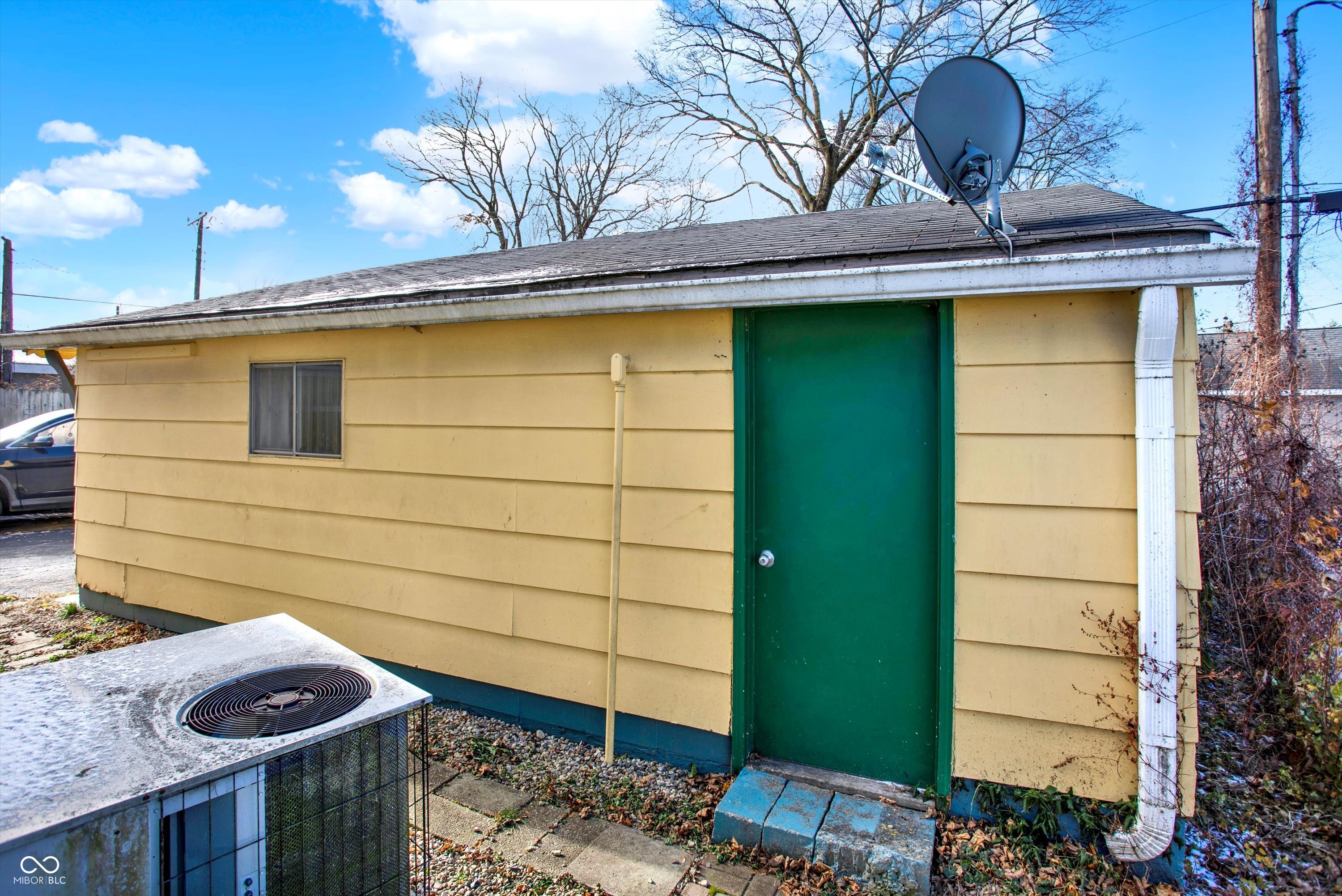 33 Miami Drive