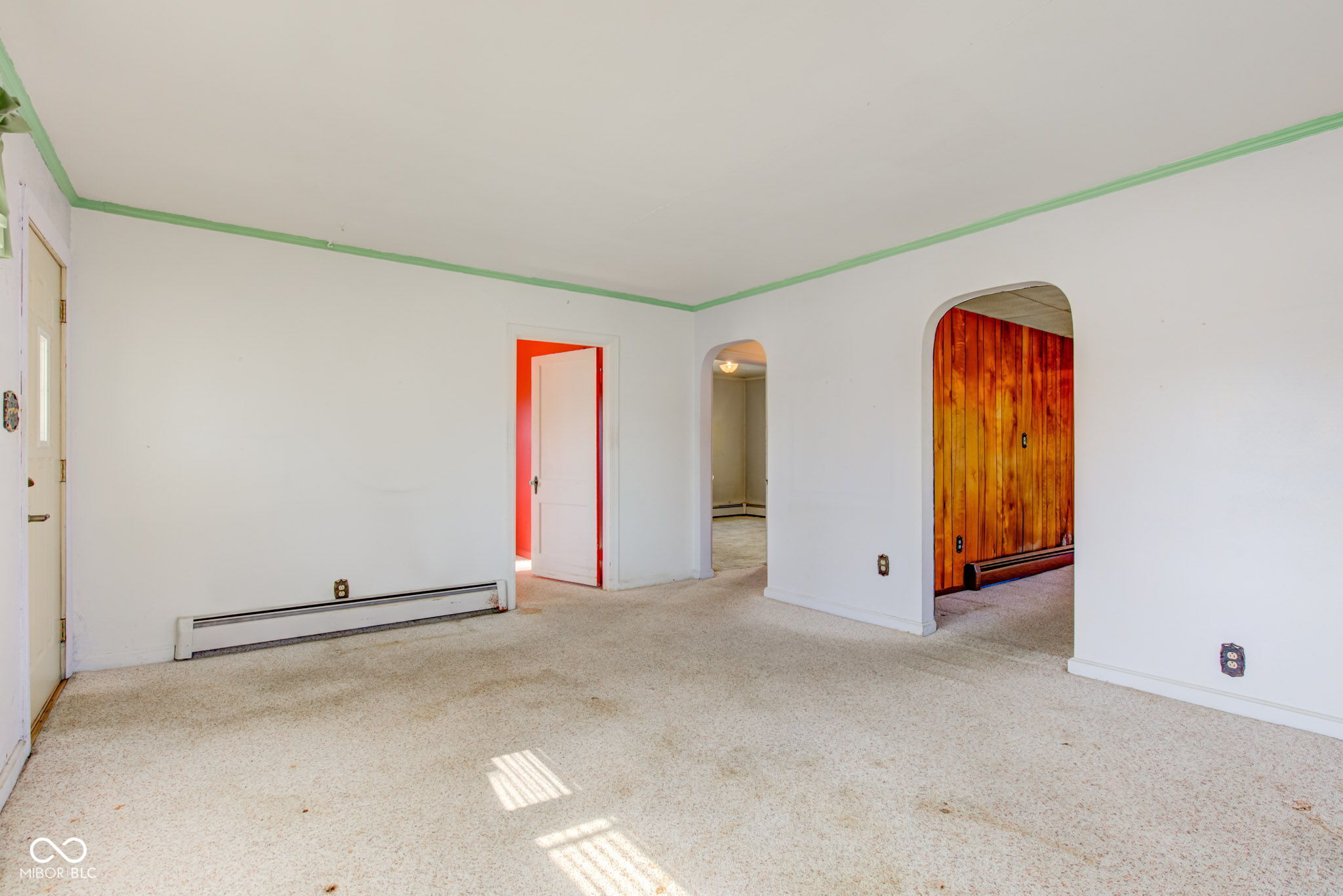 1304 E 38th Street