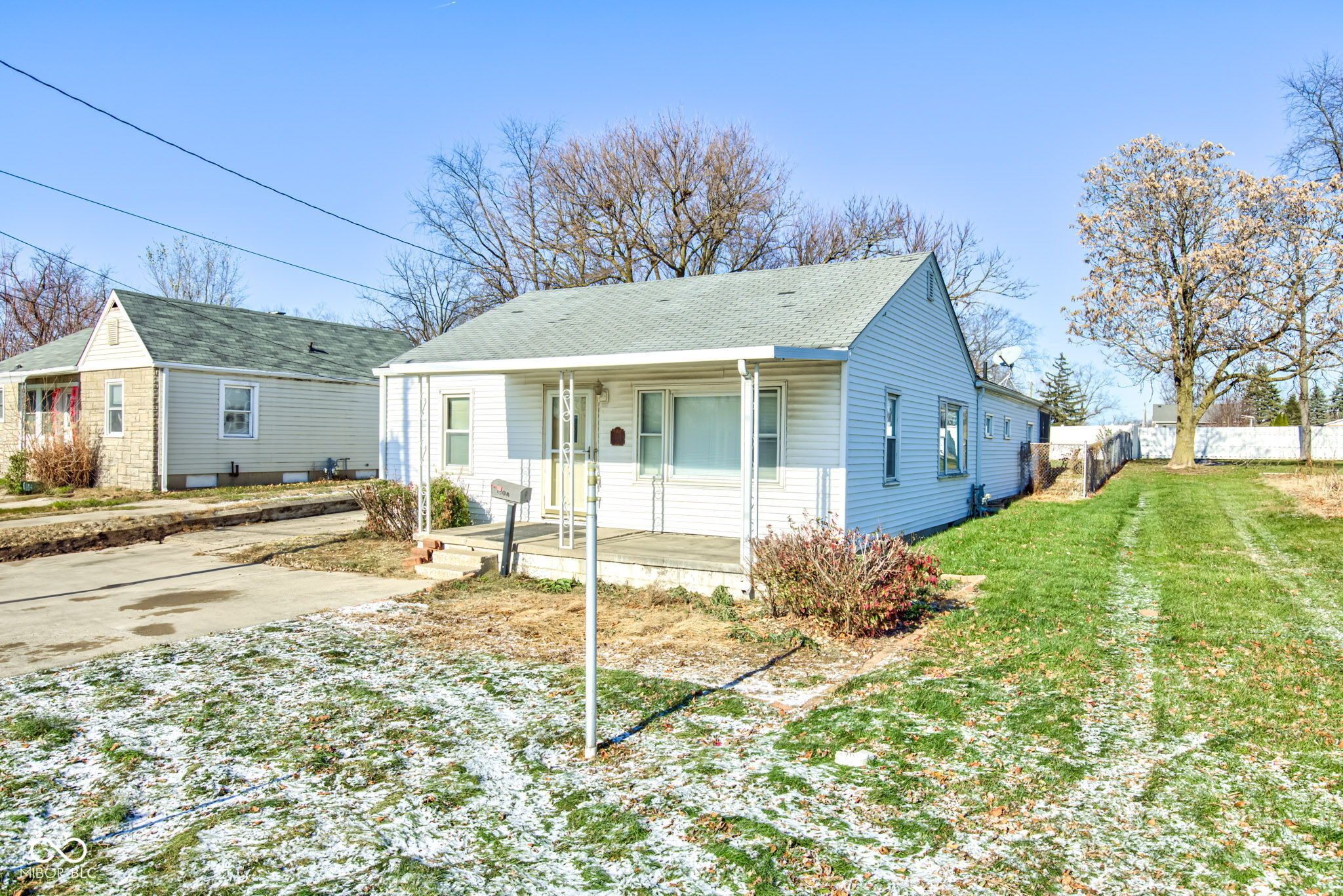 1304 E 38th Street