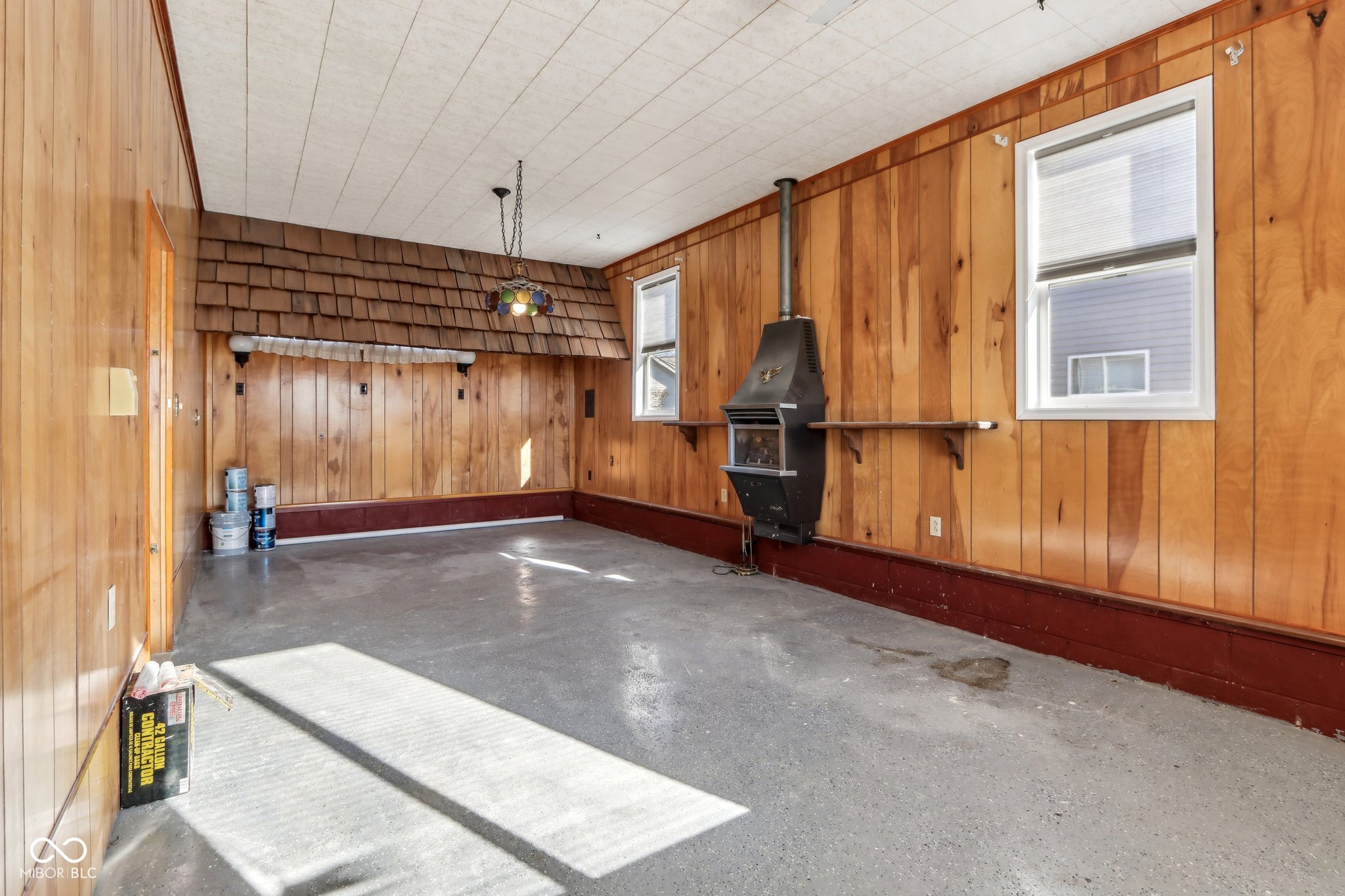 29219 N State Road 19 N