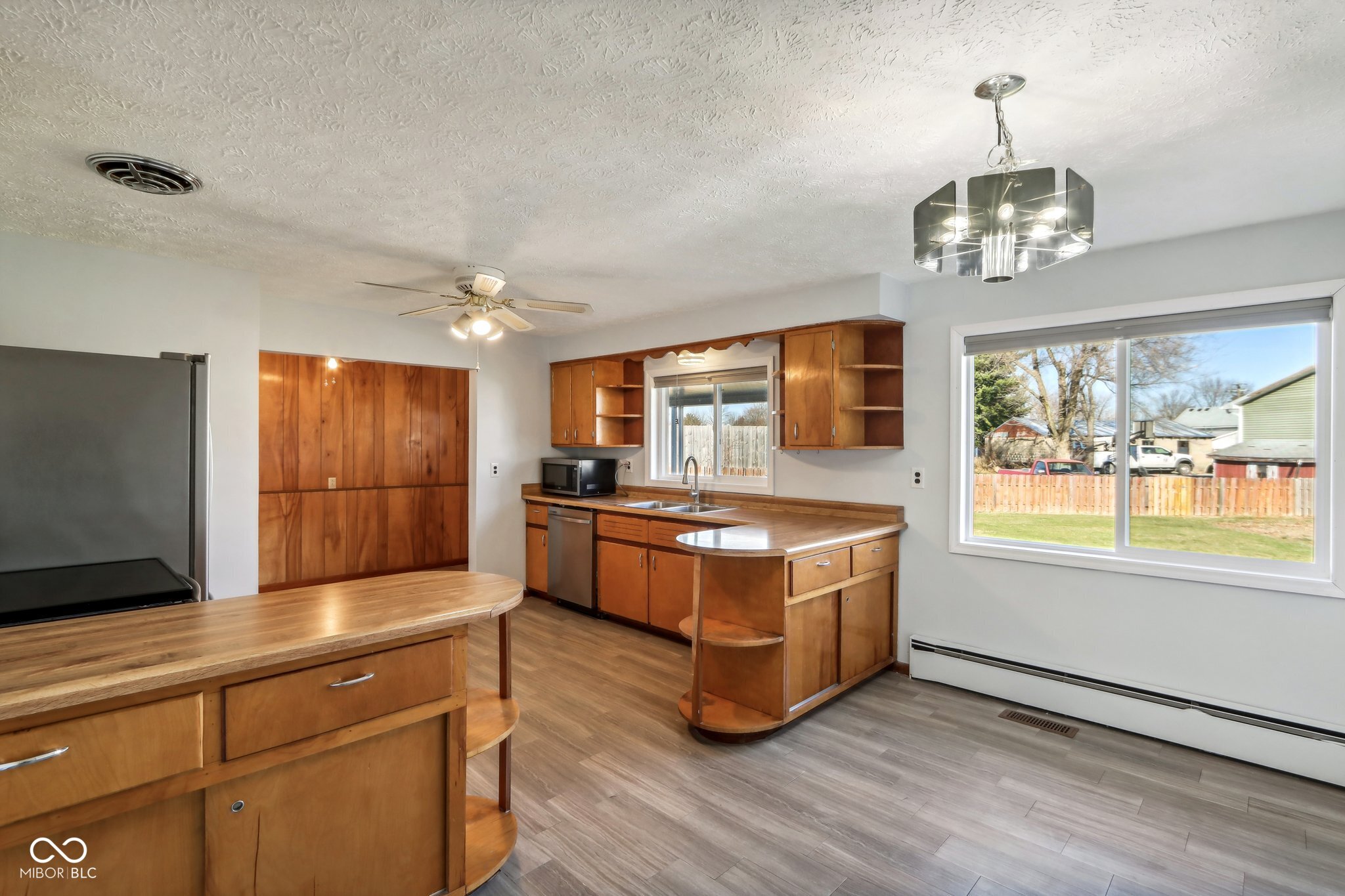 29219 N State Road 19 N