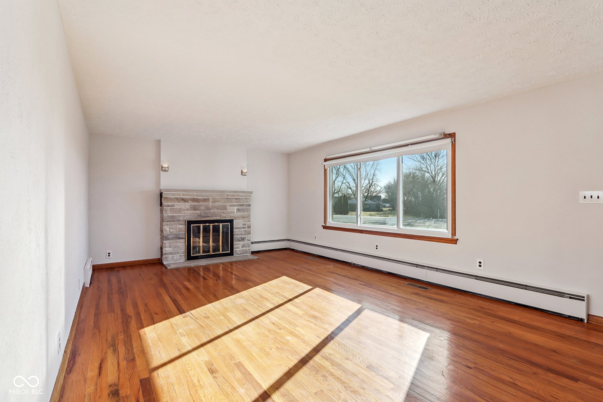 29219 N State Road 19 N