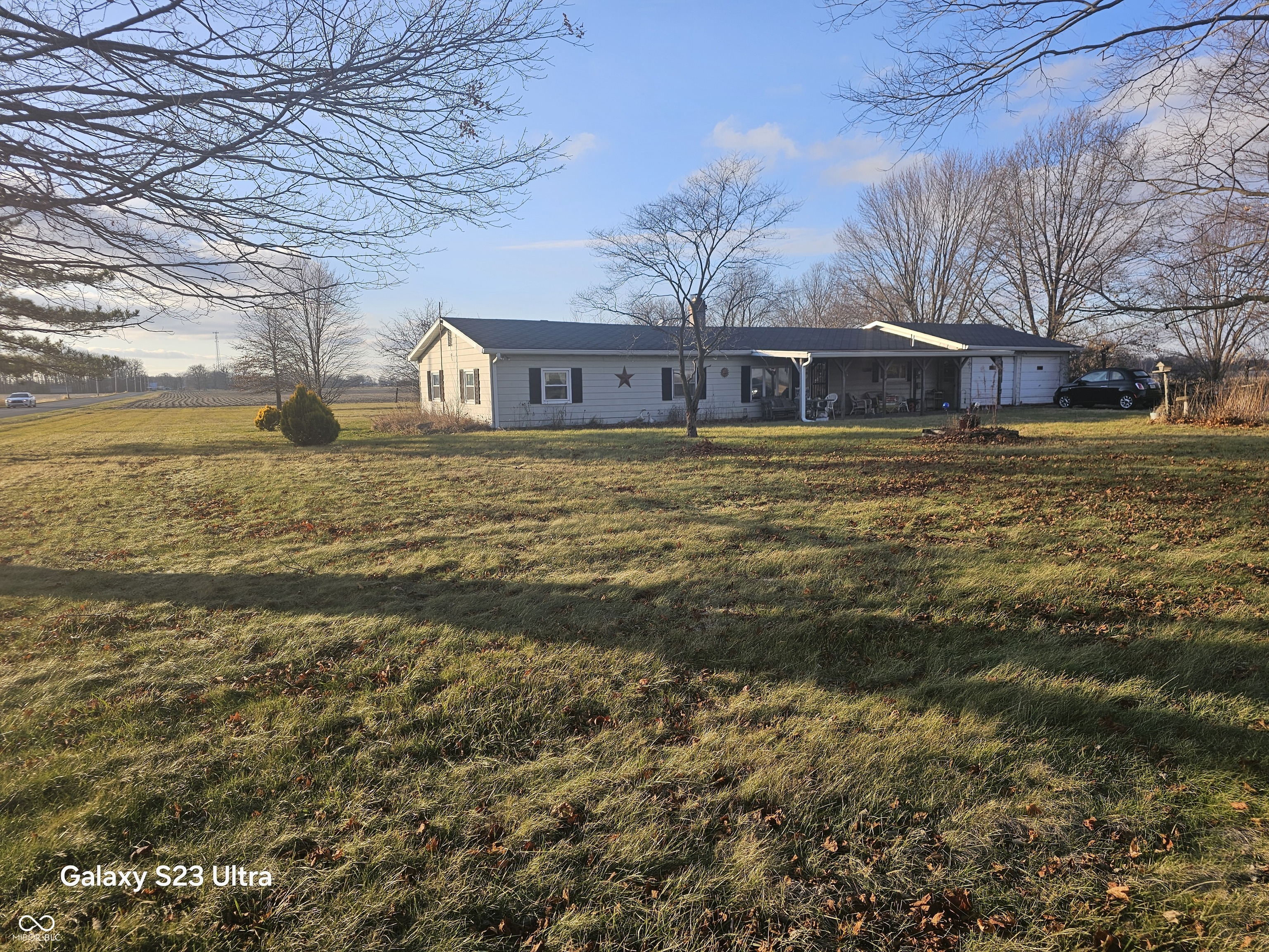 1661 S County Road 850 W