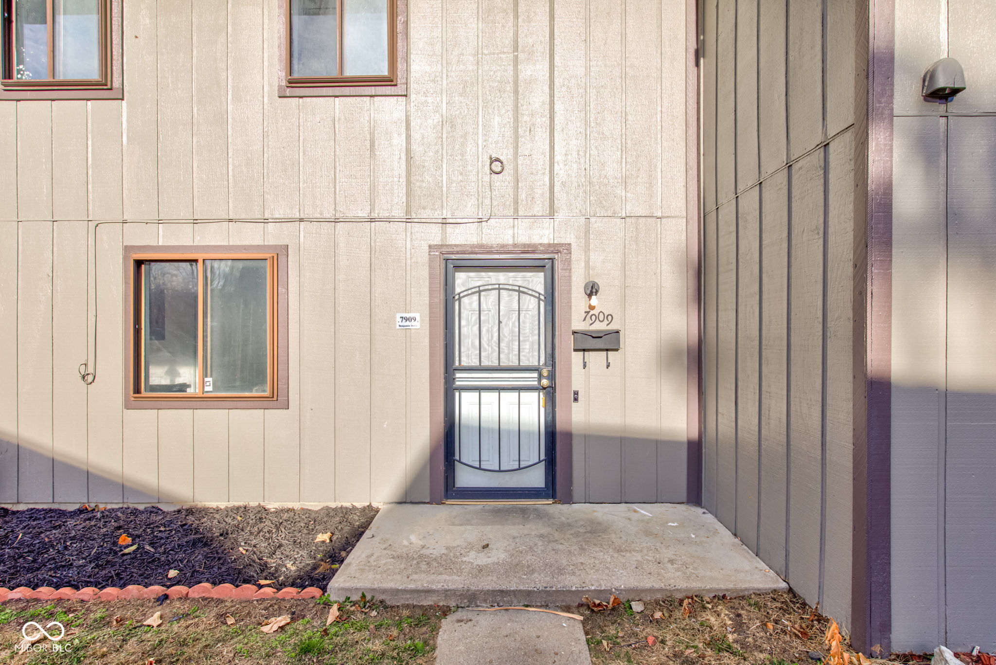 7909 Benjamin Drive