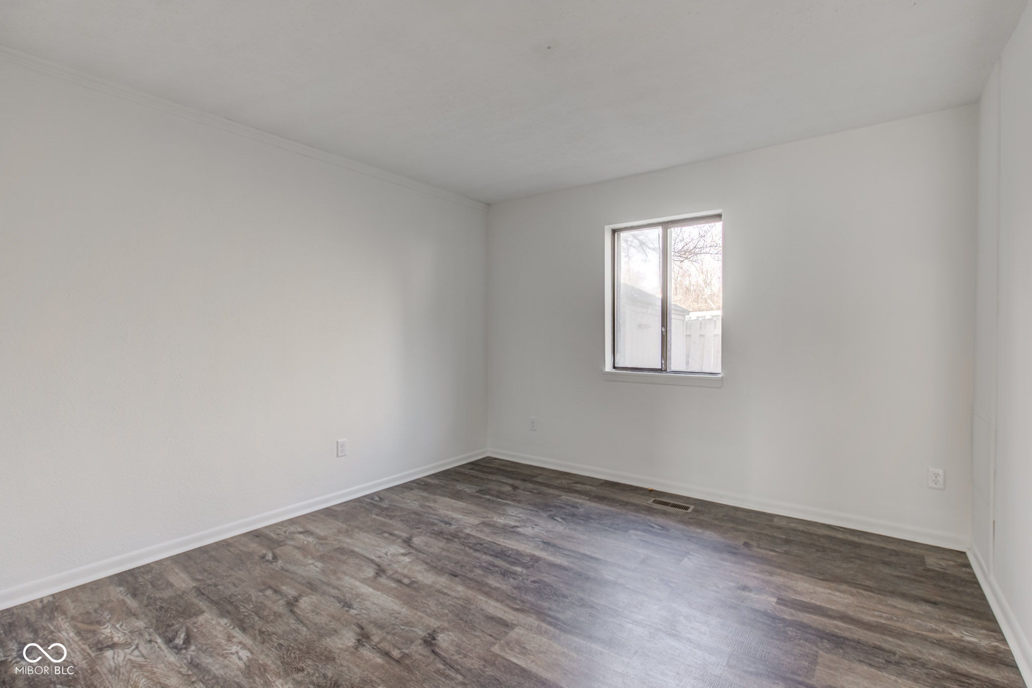 7909 Benjamin Drive