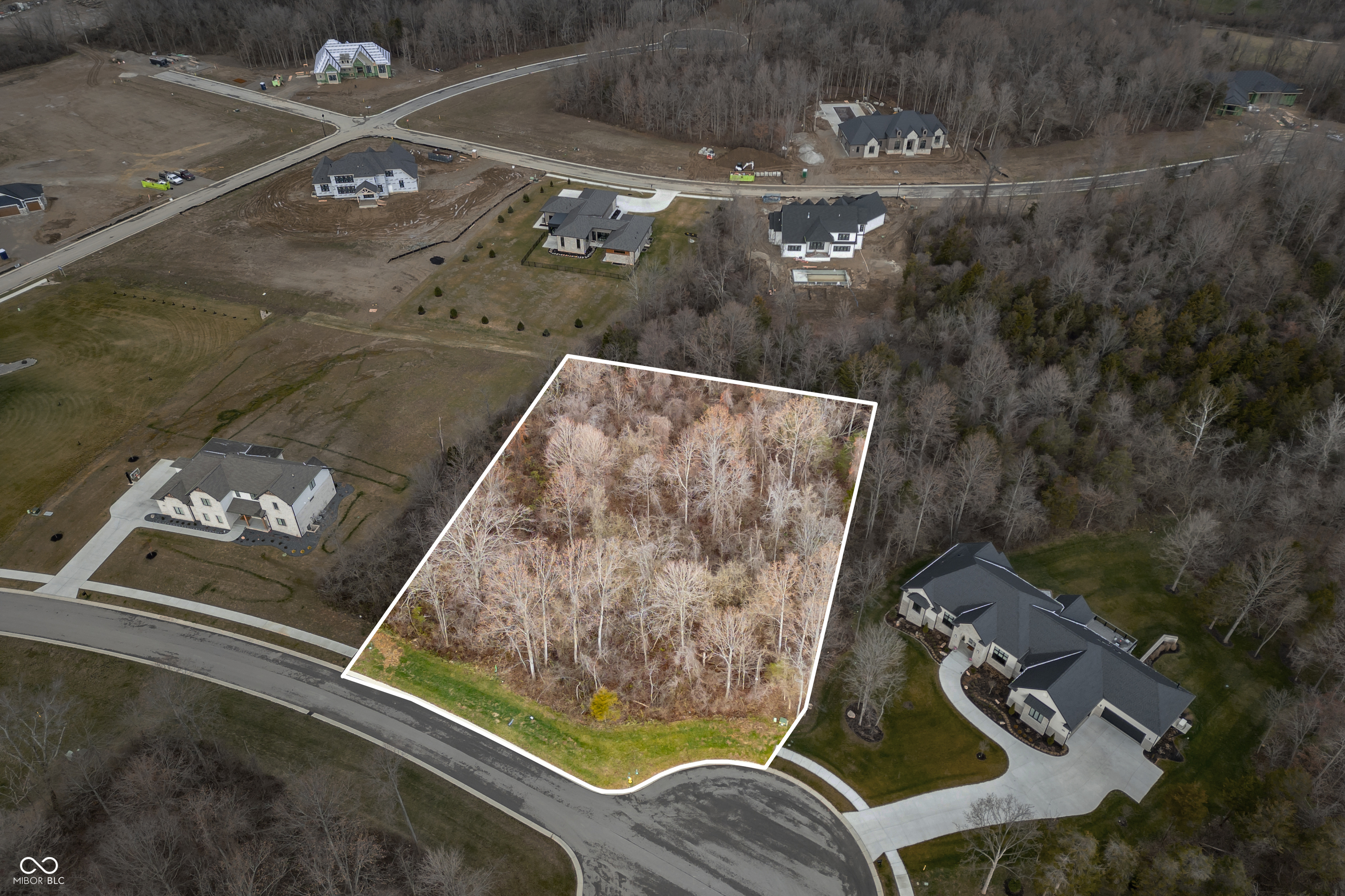 4332 Chapel Hl Court