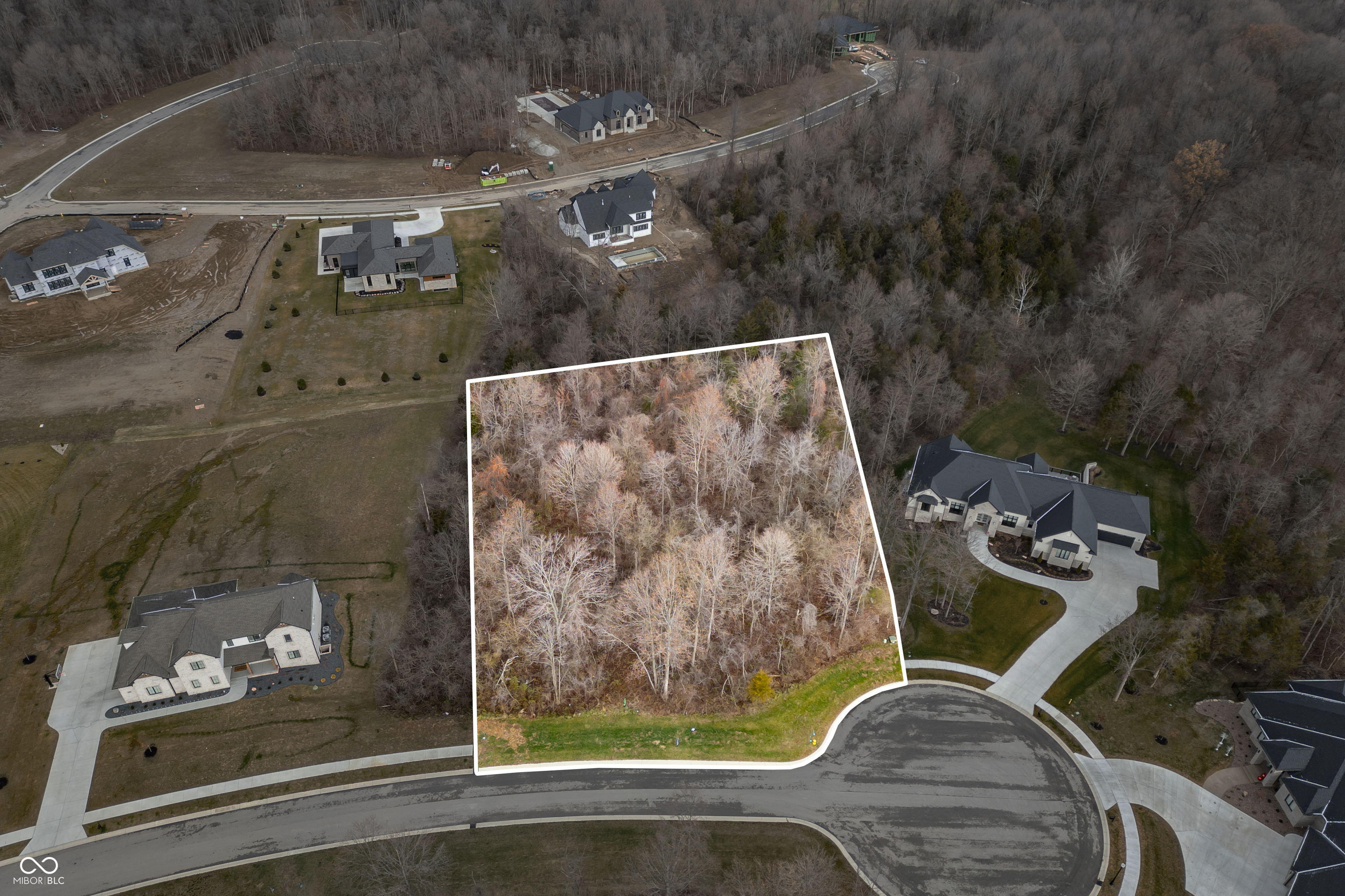 4332 Chapel Hl Court