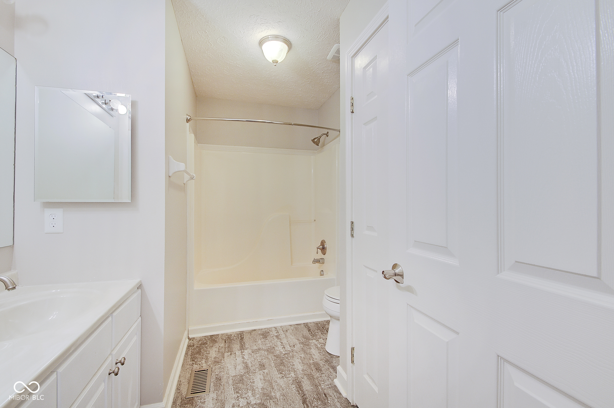 13830 Robinson Run