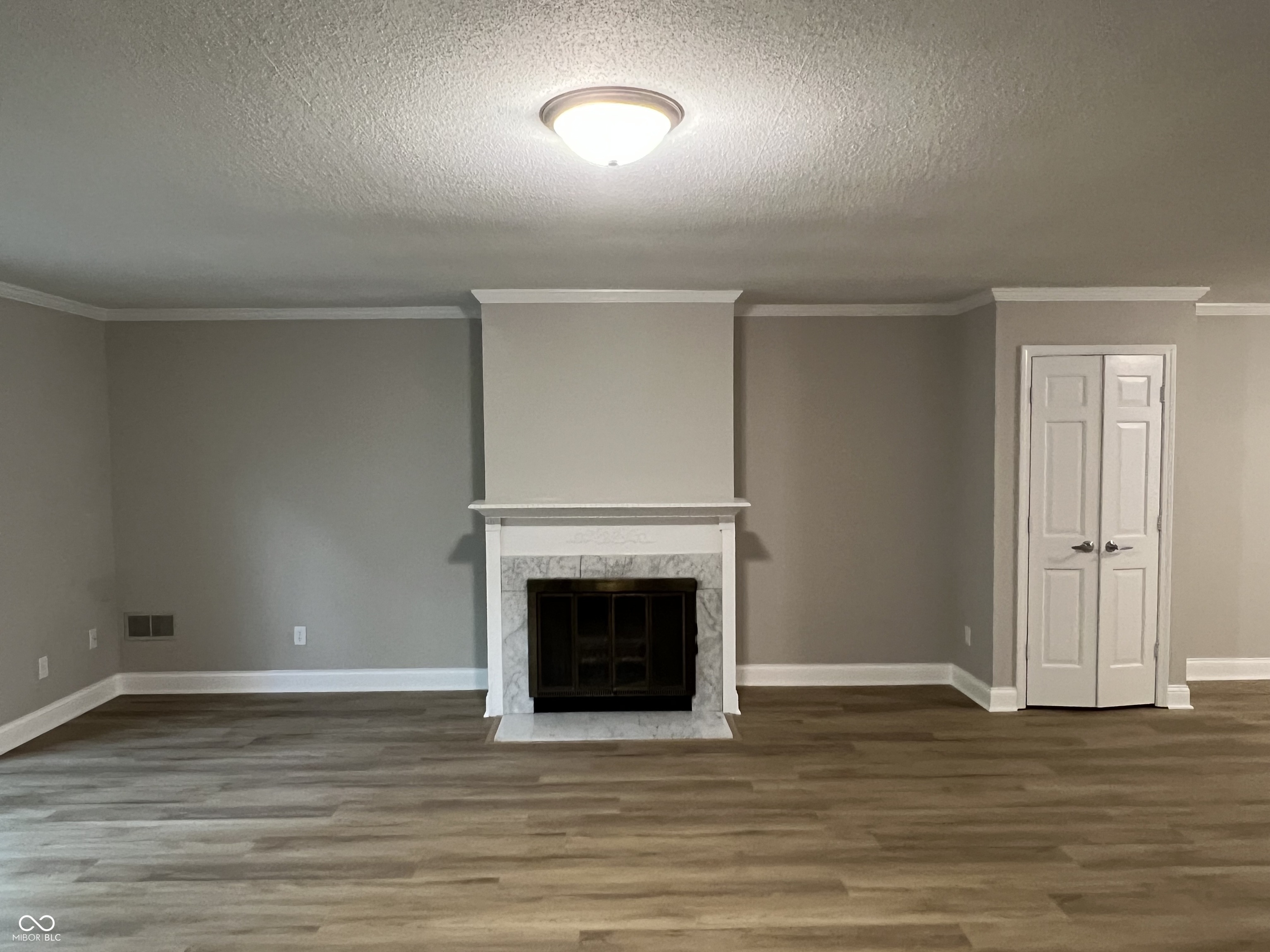 4944 Windridge Drive