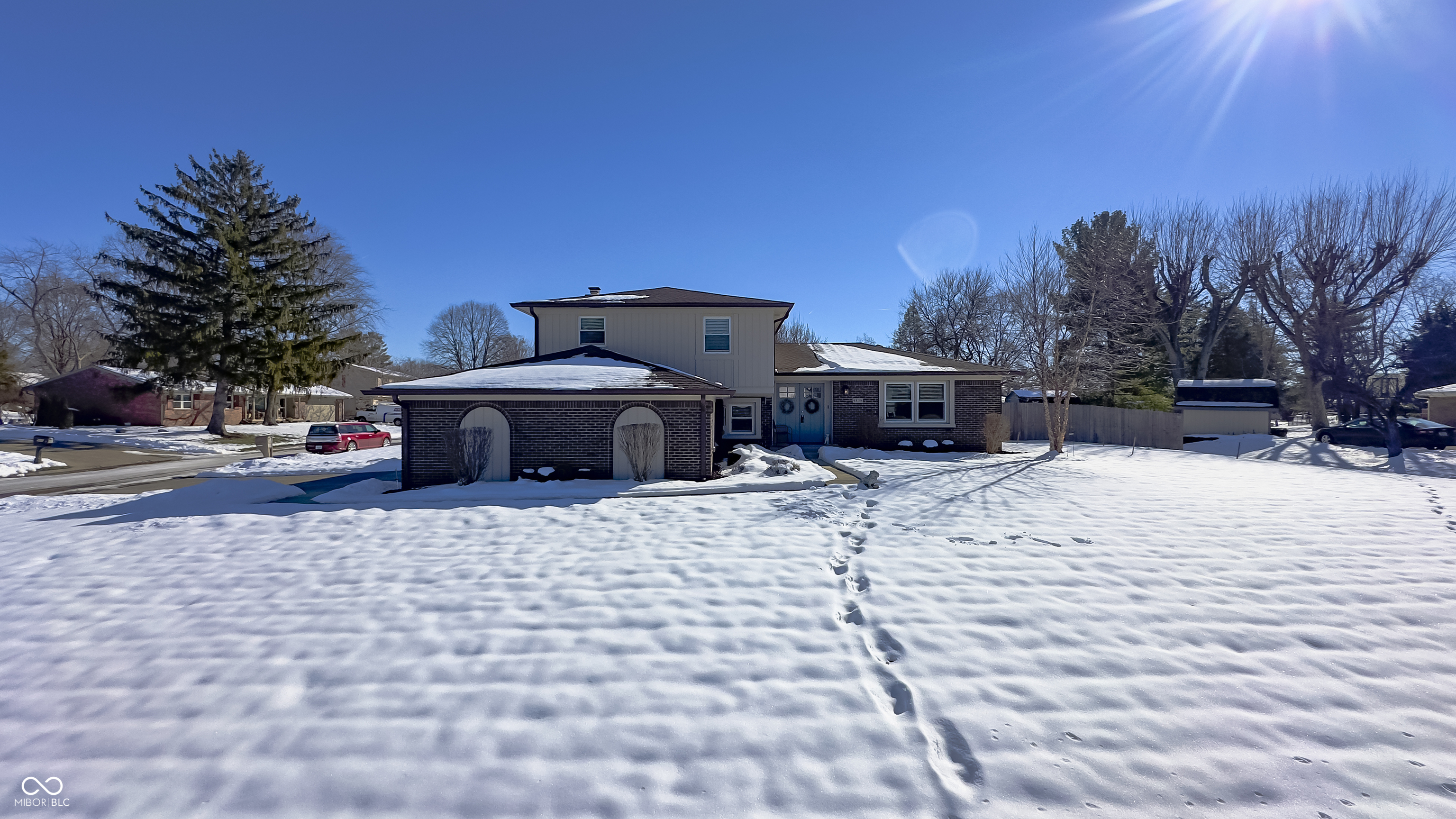 6829 Yellowstone Parkway