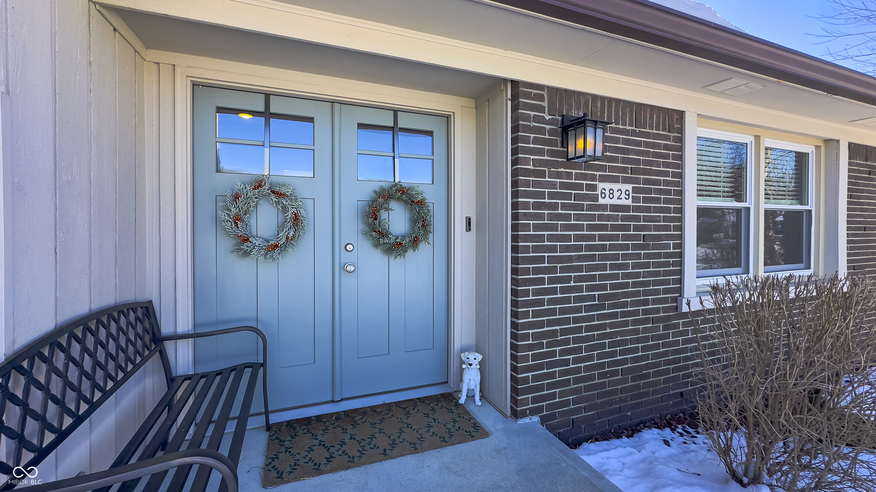 6829 Yellowstone Parkway