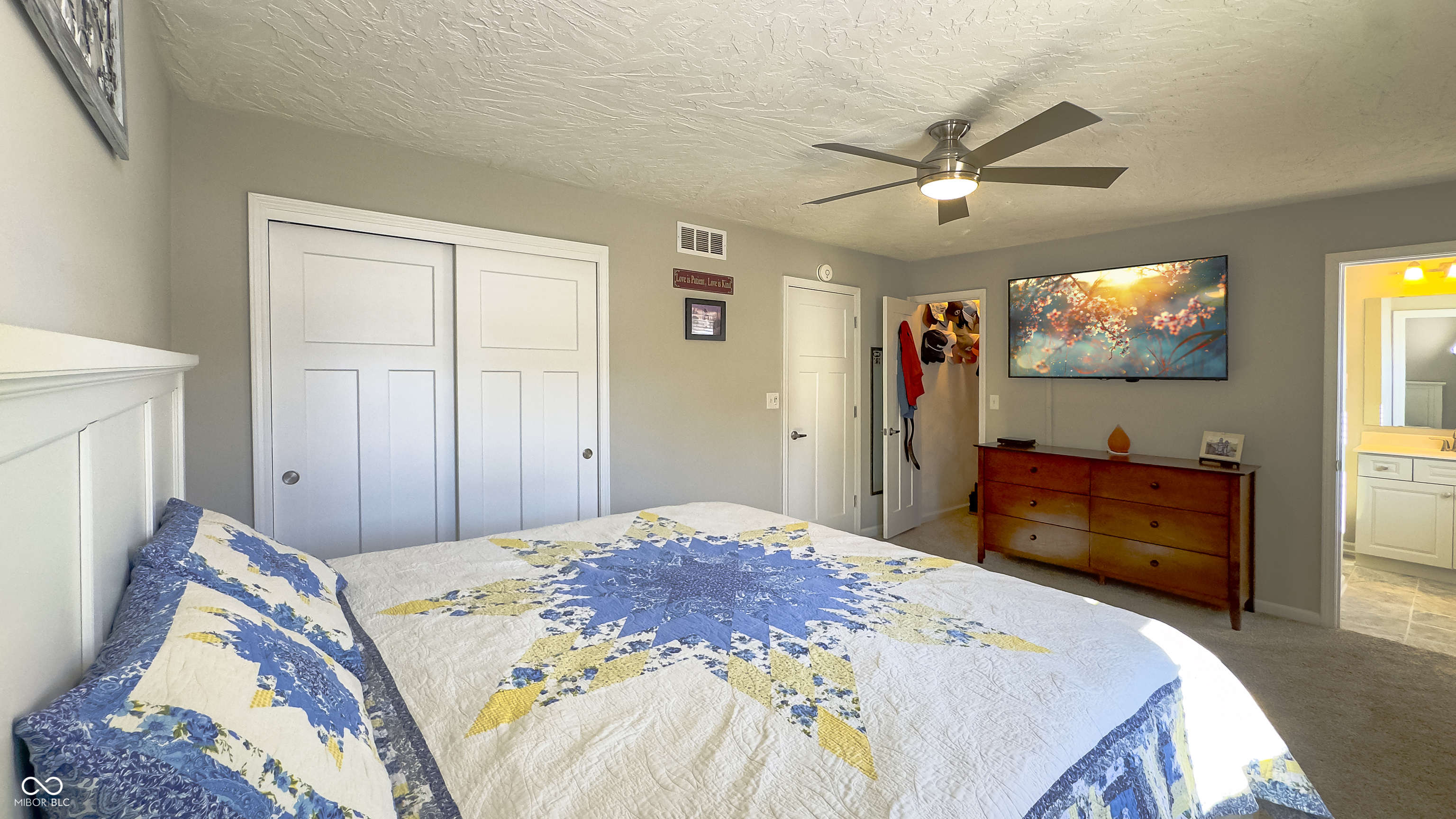 6829 Yellowstone Parkway