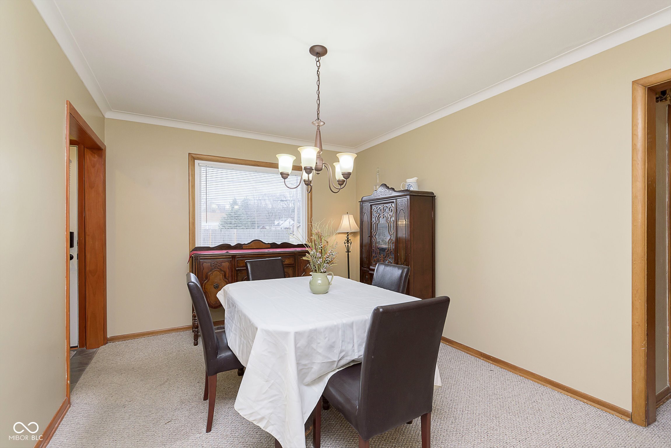 1215 N Shortridge Road