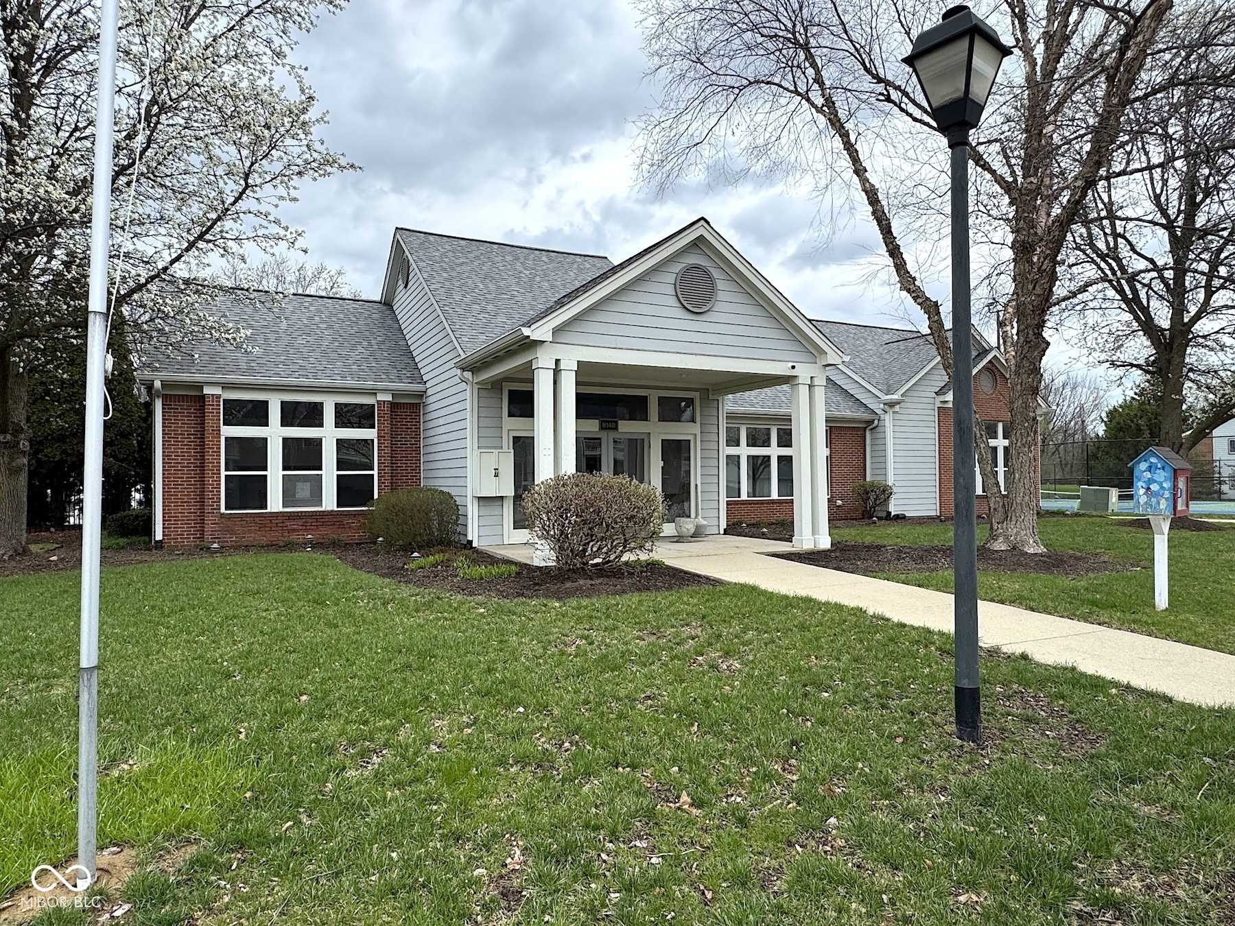 8104 Glenwillow Lane Unit: 208