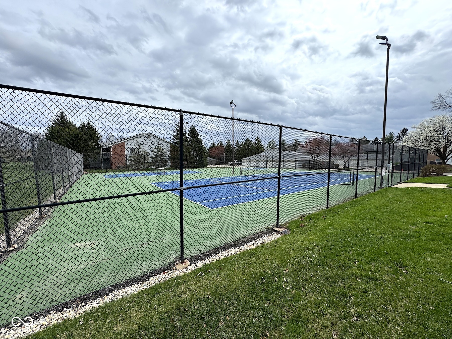 8104 Glenwillow Lane Unit: 208